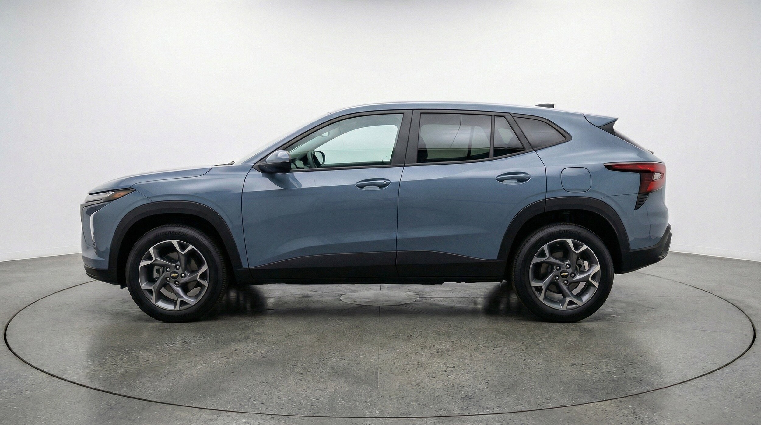 Thumbnail: 2025 Chevrolet Trax - 5