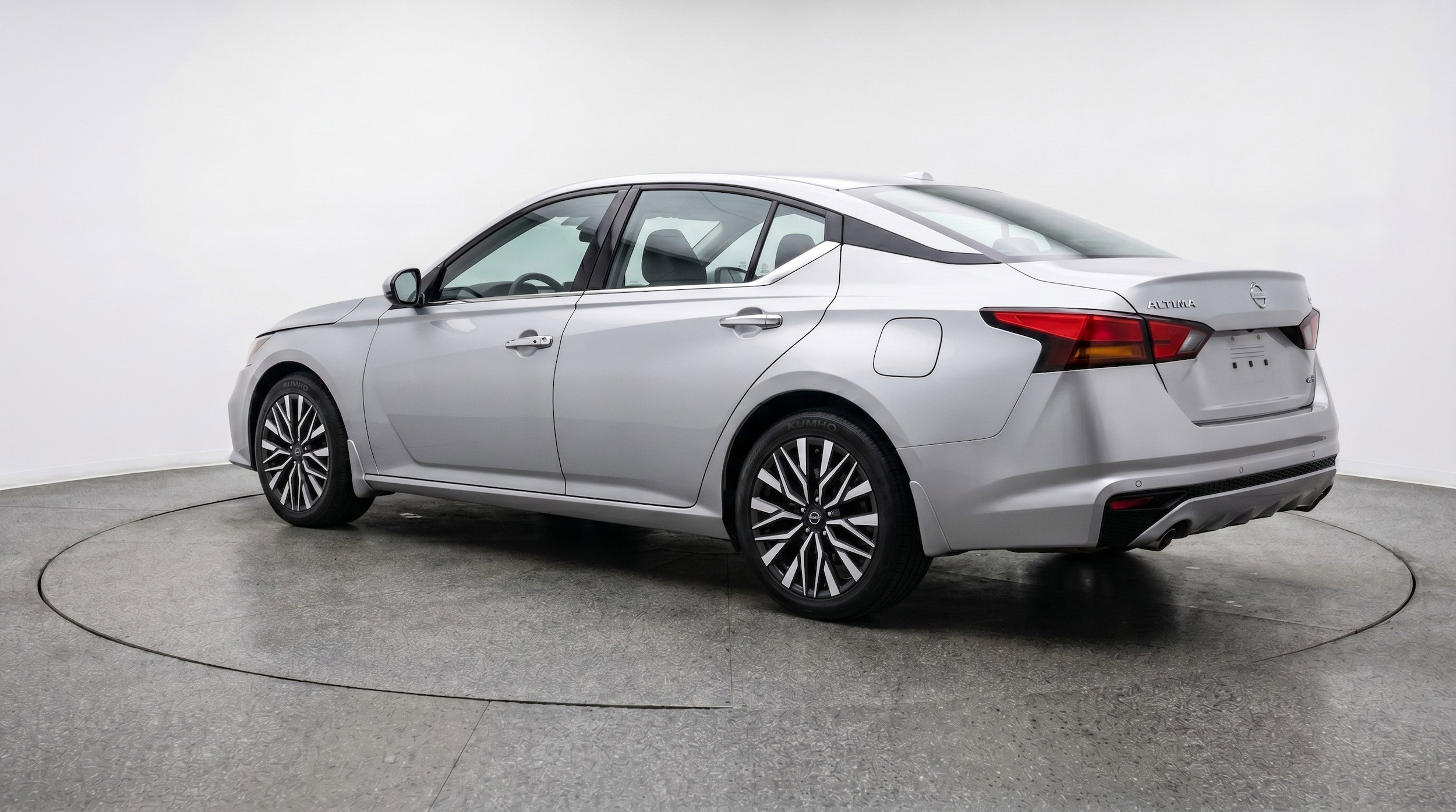 Thumbnail: 2025 Nissan Altima - 6