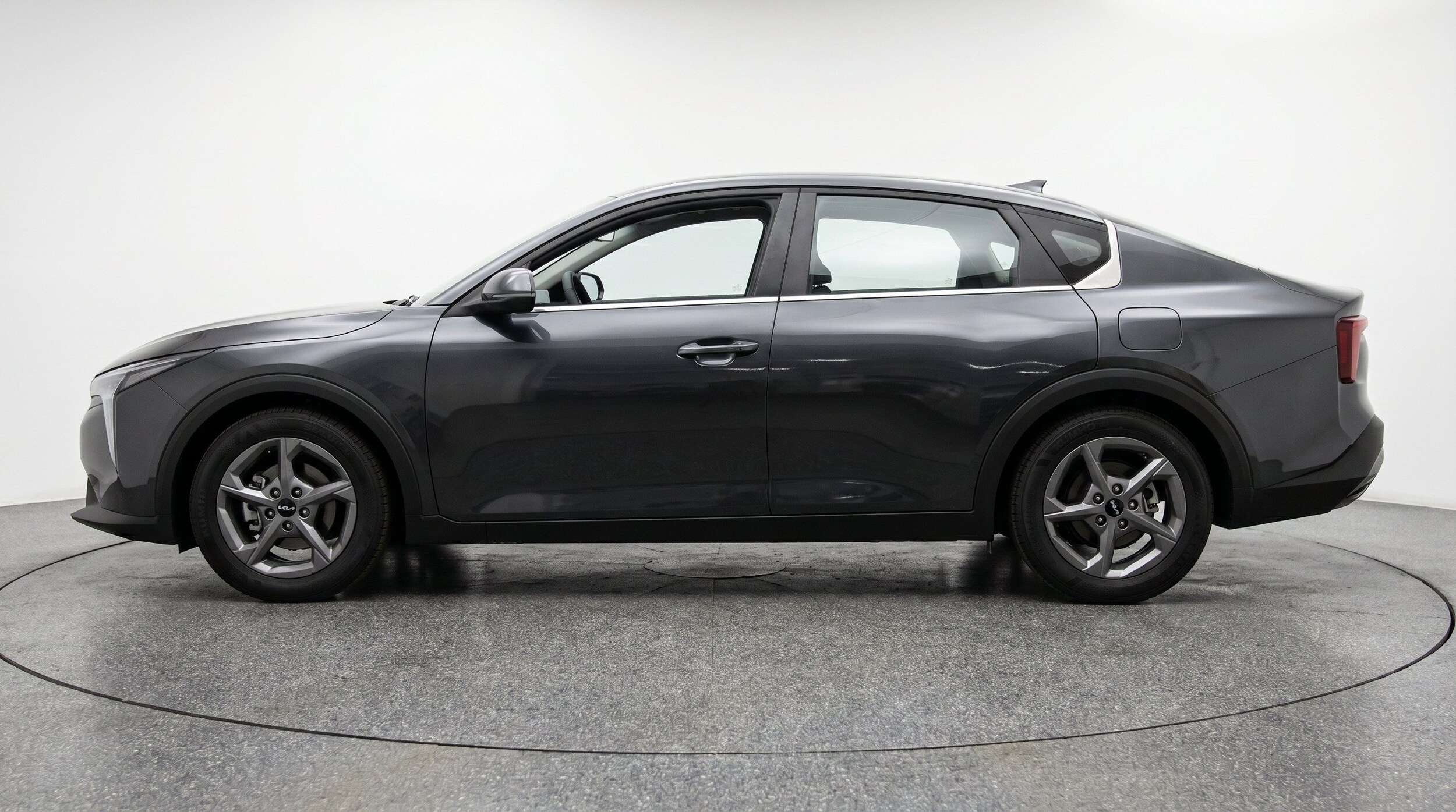 Thumbnail: 2026 Kia K4 - 5