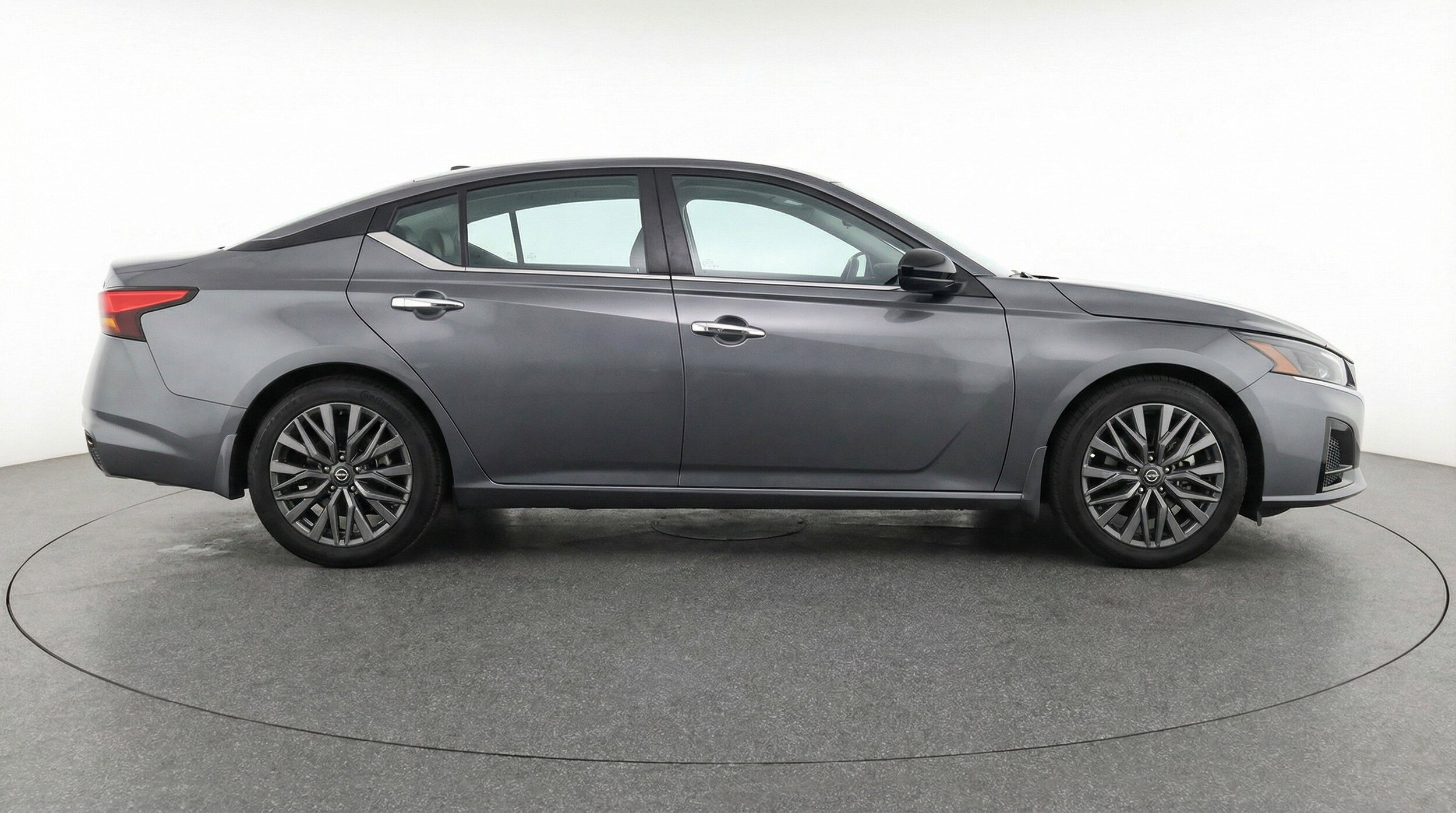 Thumbnail: 2025 Nissan Altima - 11