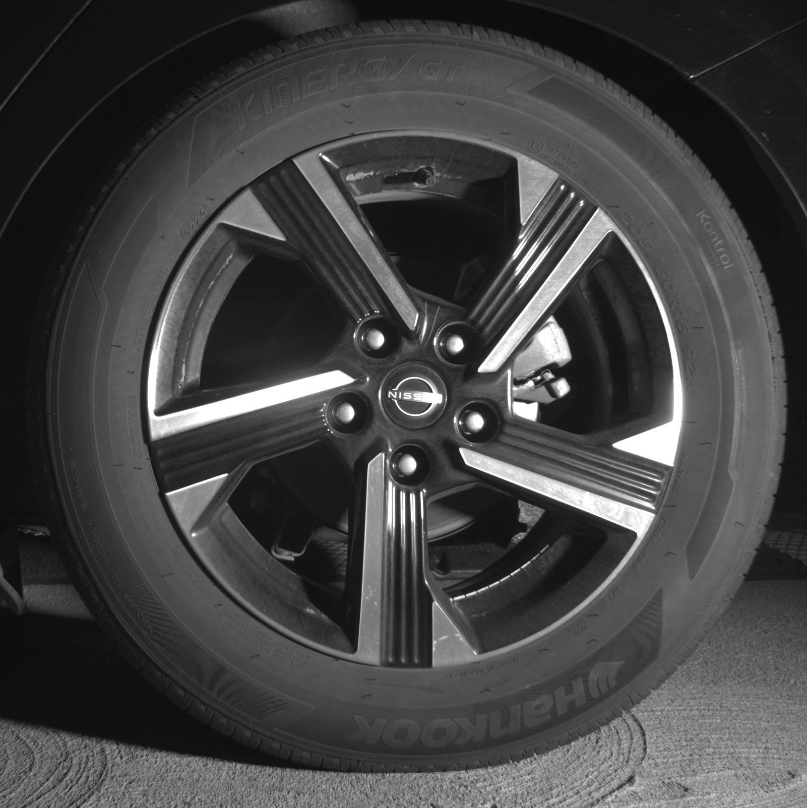 Thumbnail: 2025 Nissan Sentra - 14