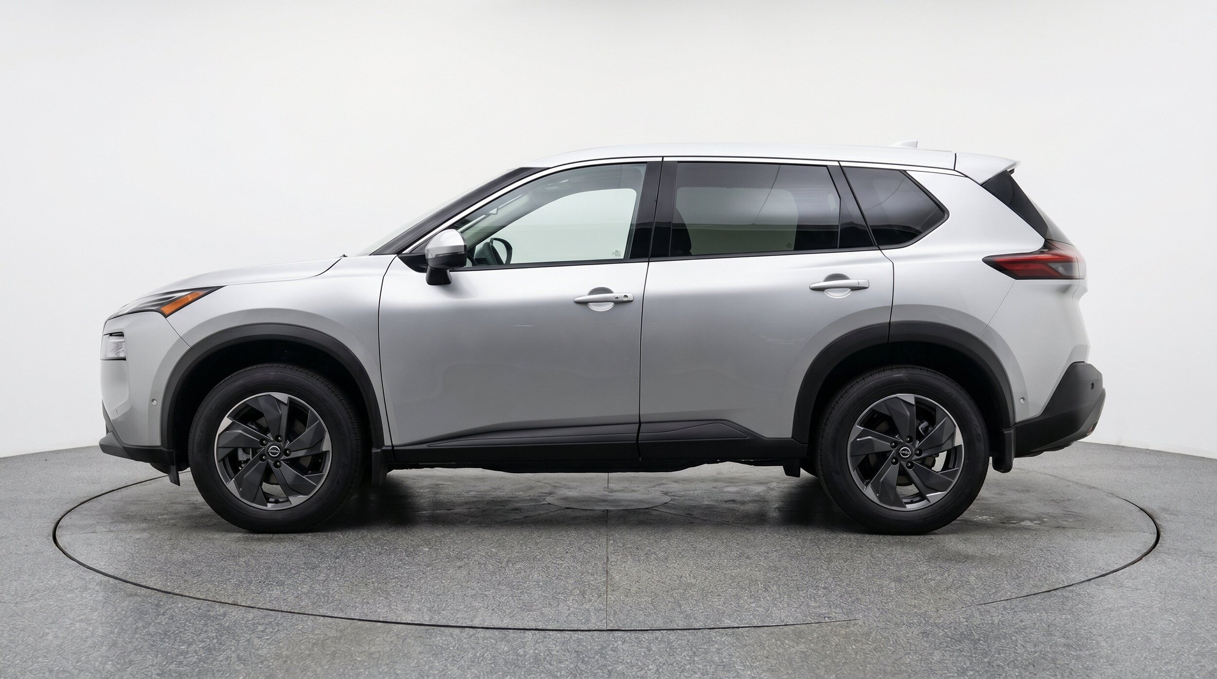 Thumbnail: 2025 Nissan Rogue - 5