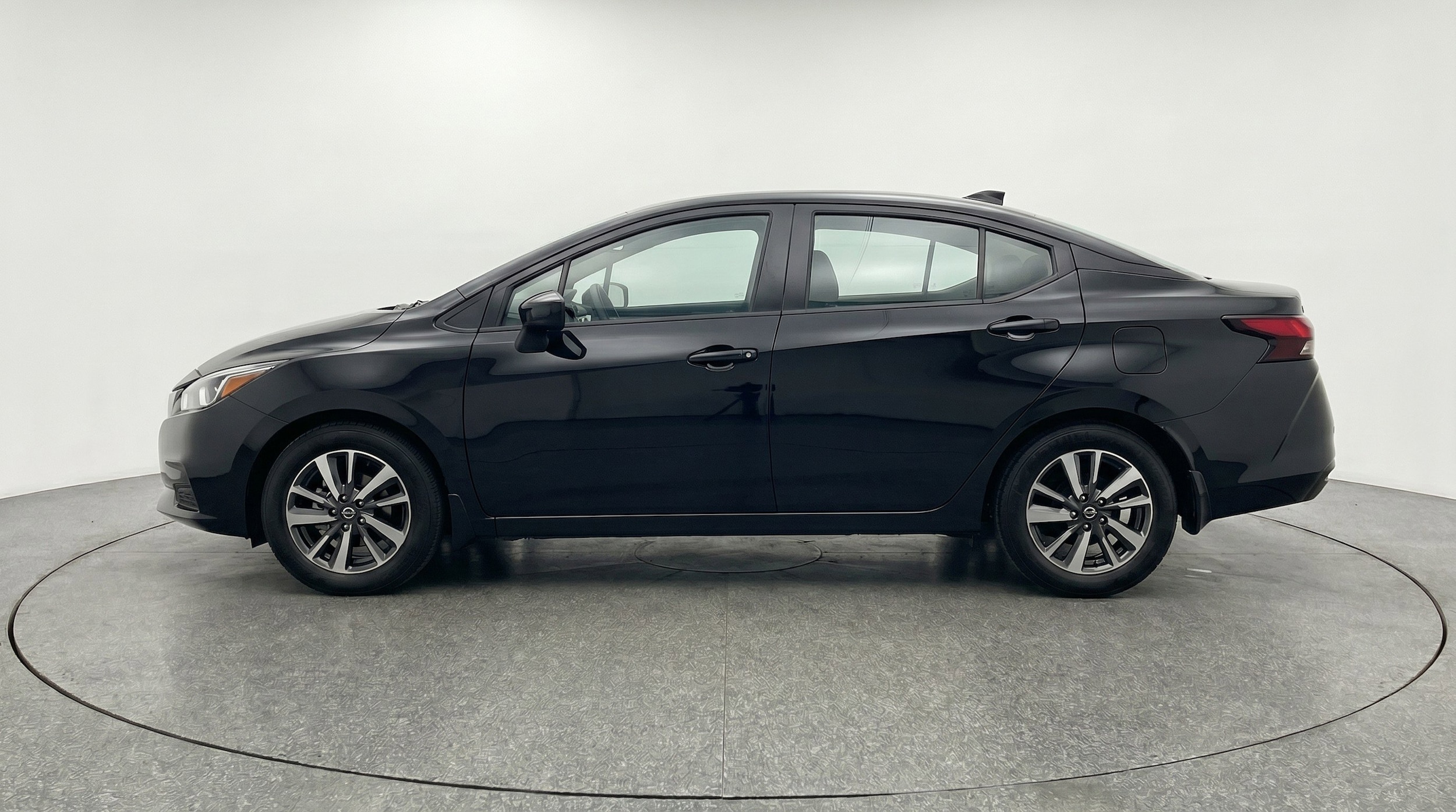Thumbnail: 2025 Nissan Versa - 5