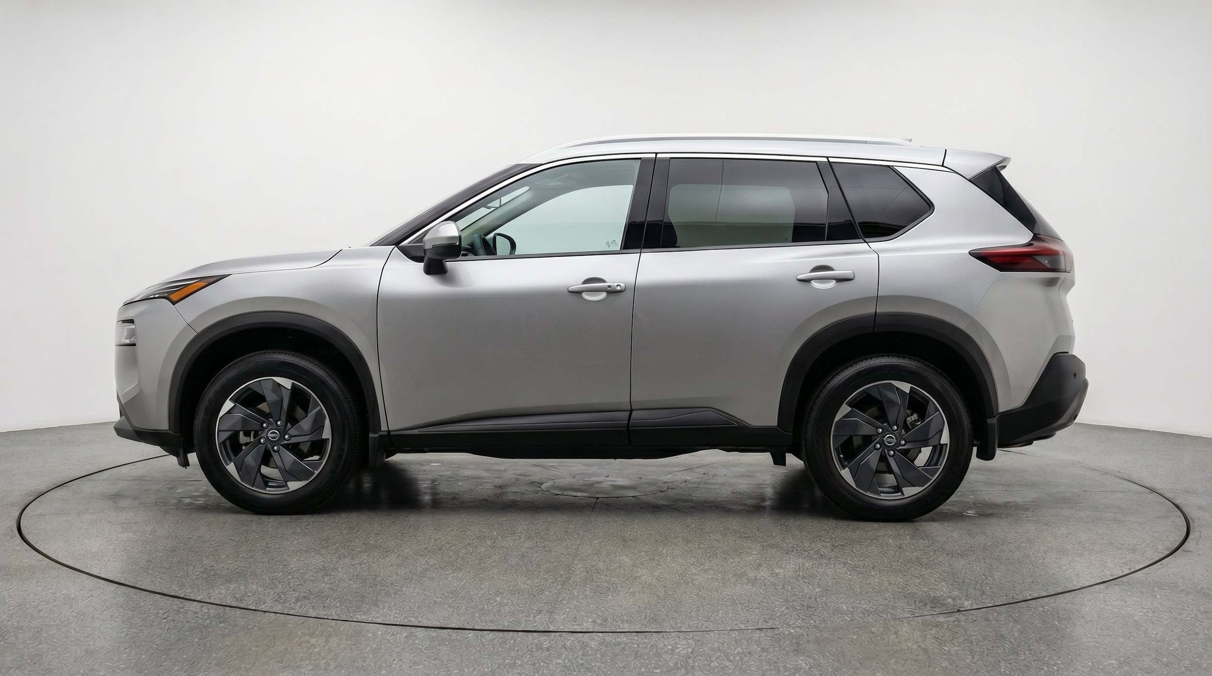Thumbnail: 2025 Nissan Rogue - 5