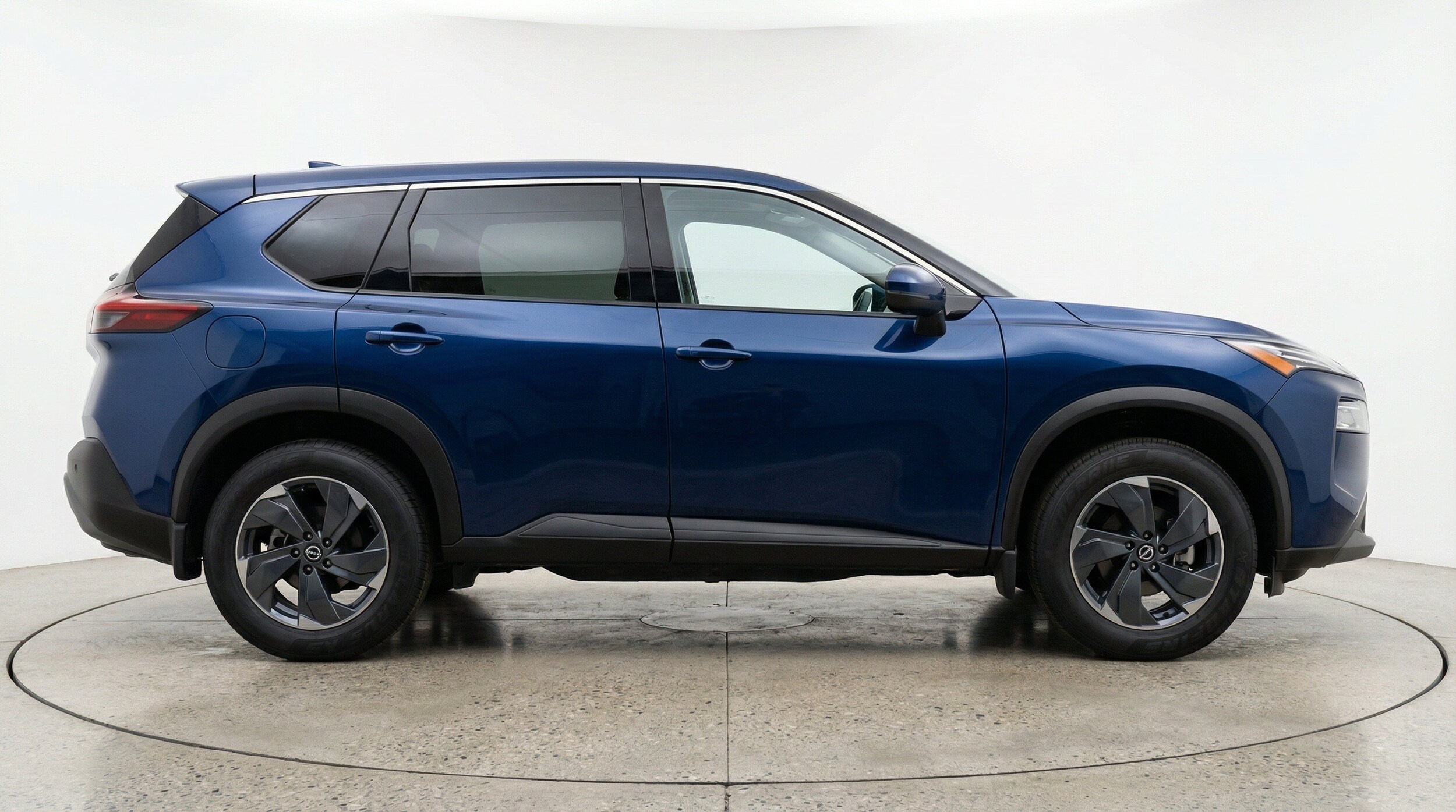 Thumbnail: 2025 Nissan Rogue - 10