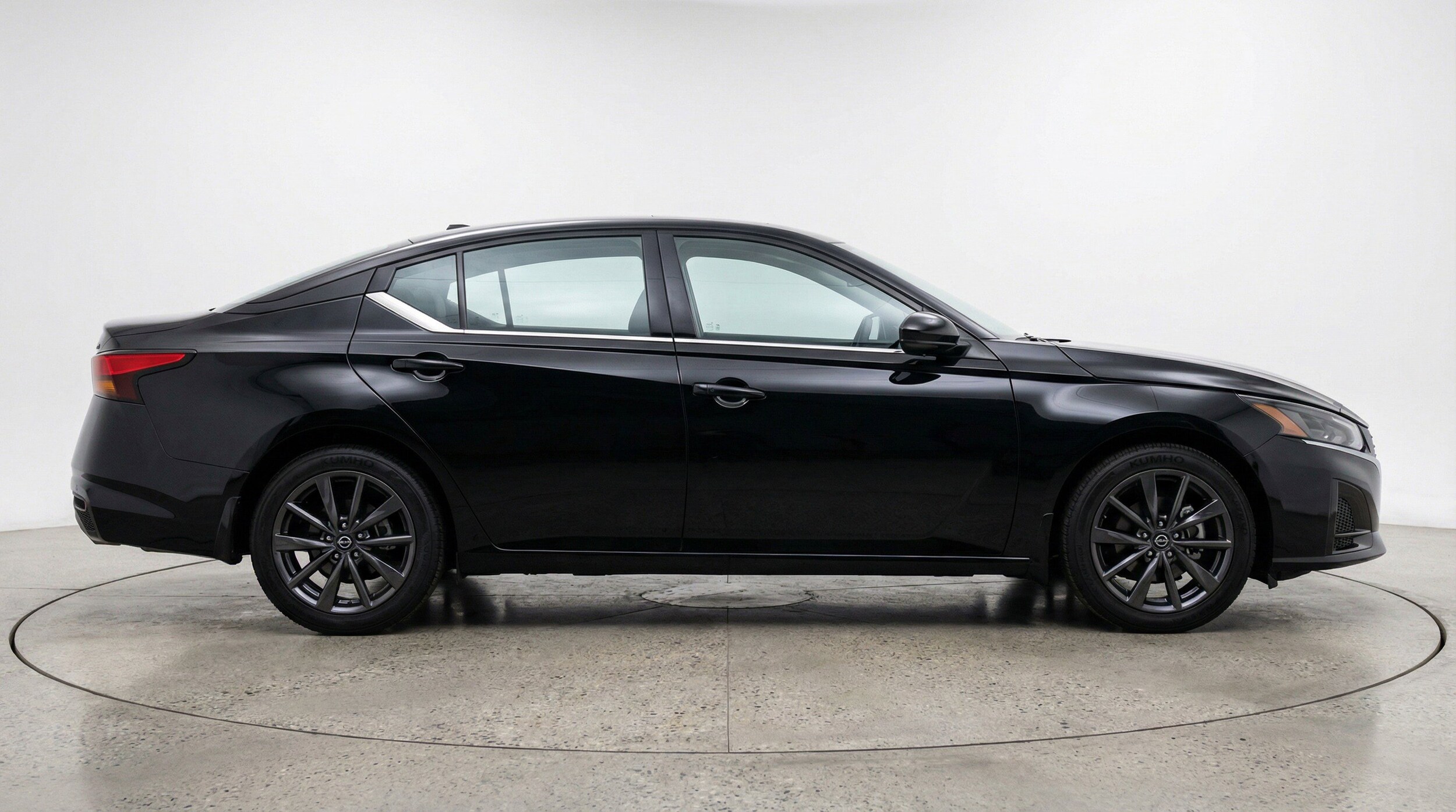 Thumbnail: 2025 Nissan Altima - 11