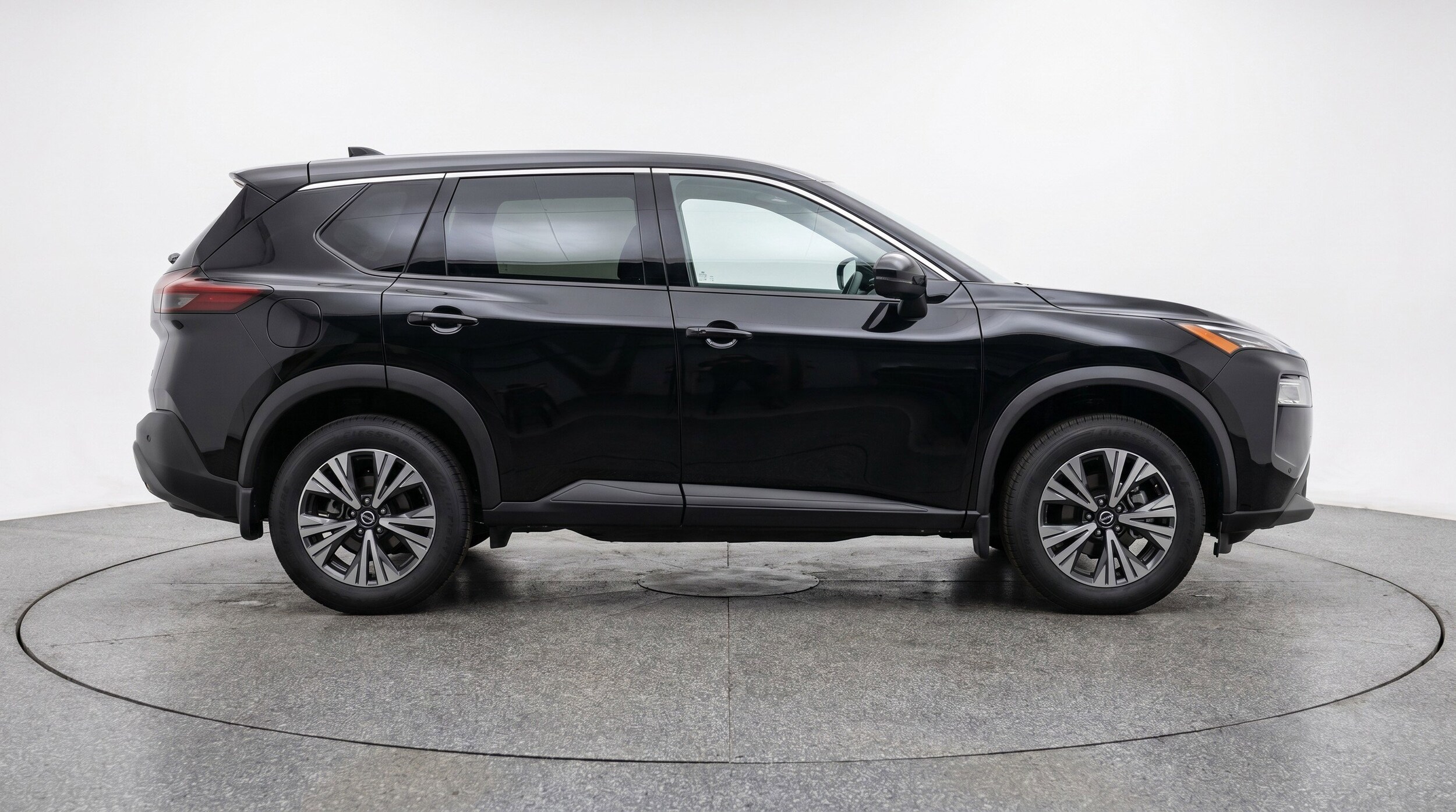 Thumbnail: 2023 Nissan Rogue - 11