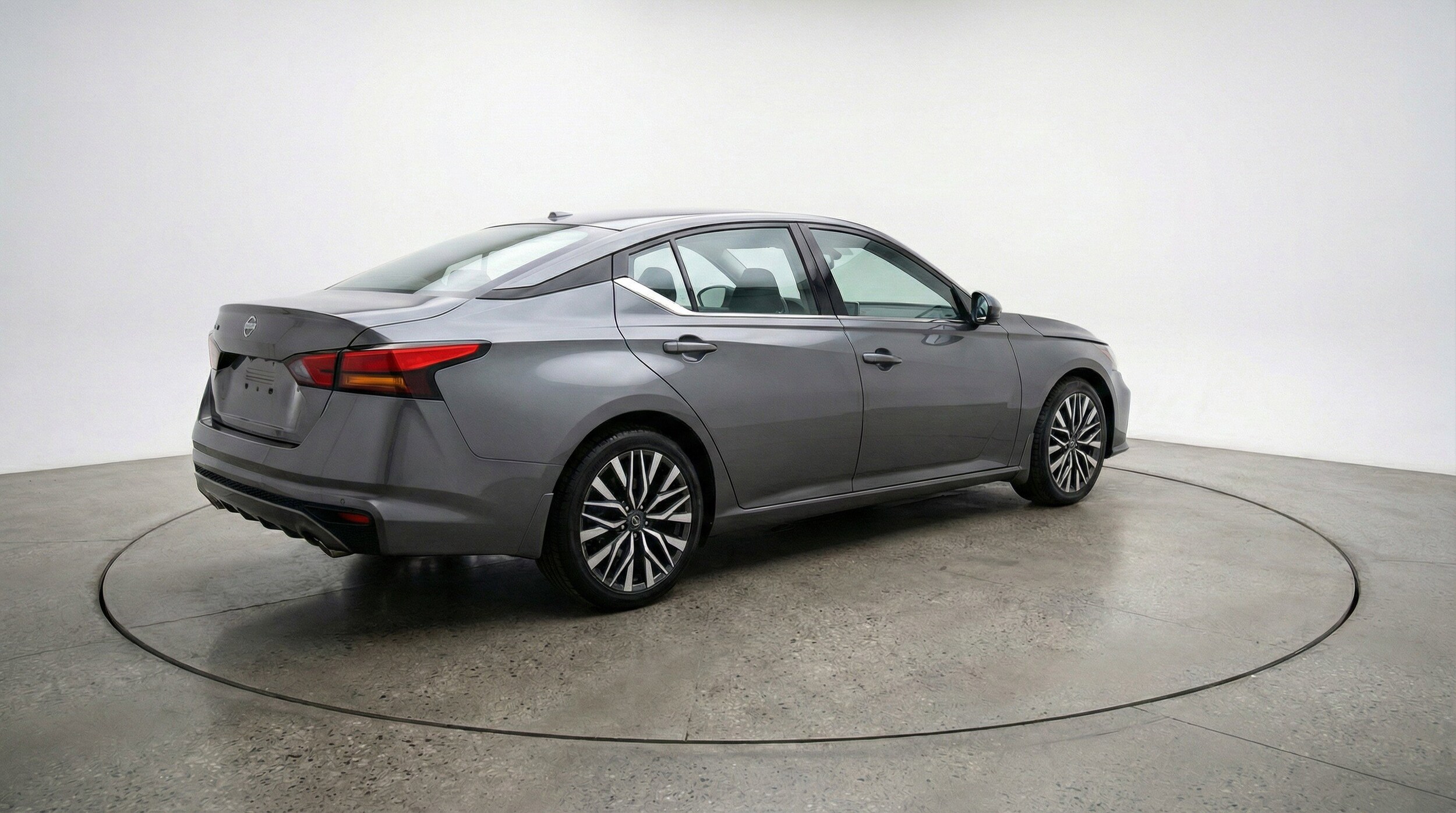 Thumbnail: 2025 Nissan Altima - 9