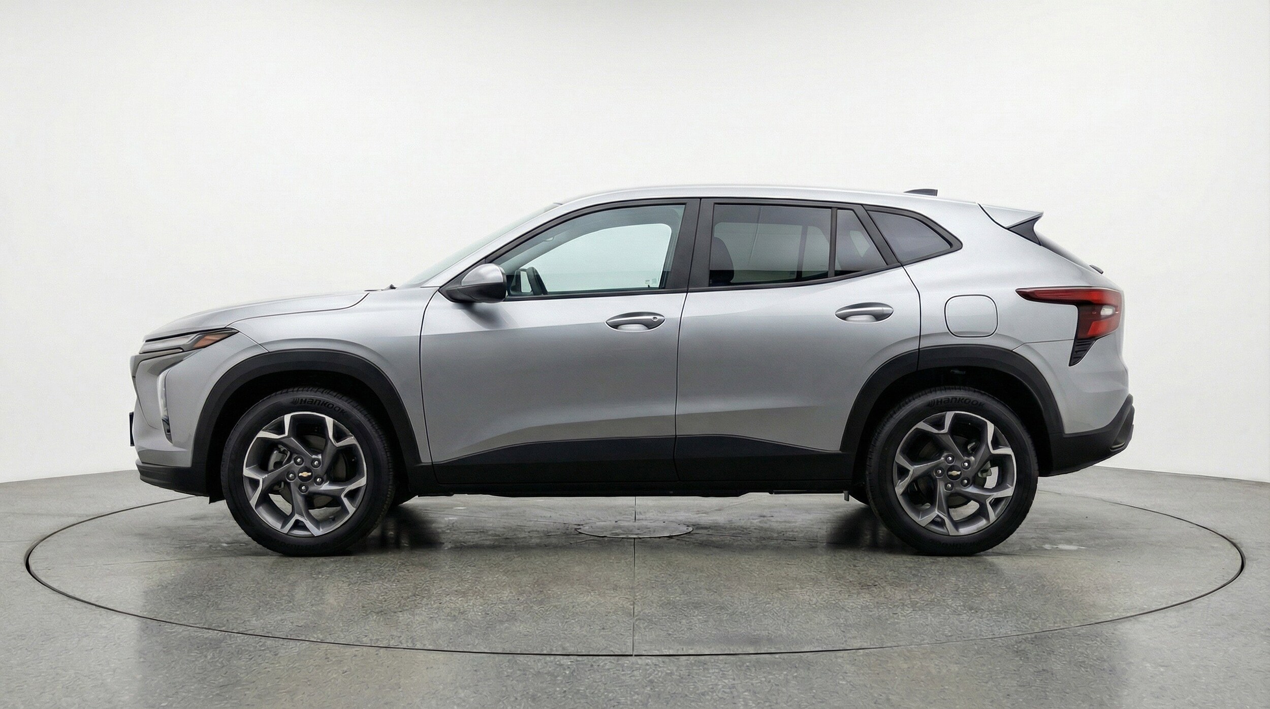 Thumbnail: 2025 Chevrolet Trax - 5