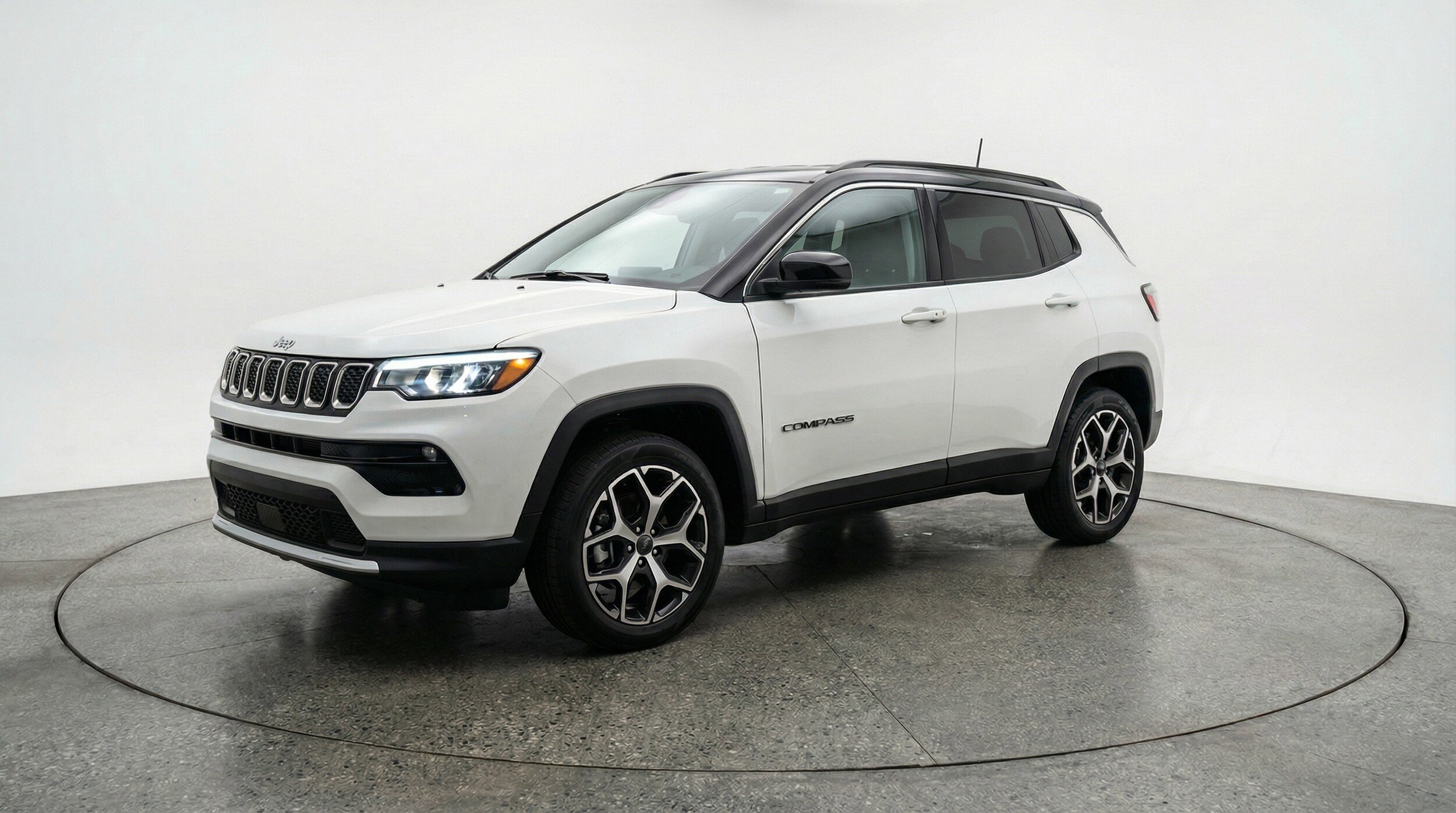 Thumbnail: 2025 Jeep Compass - 3