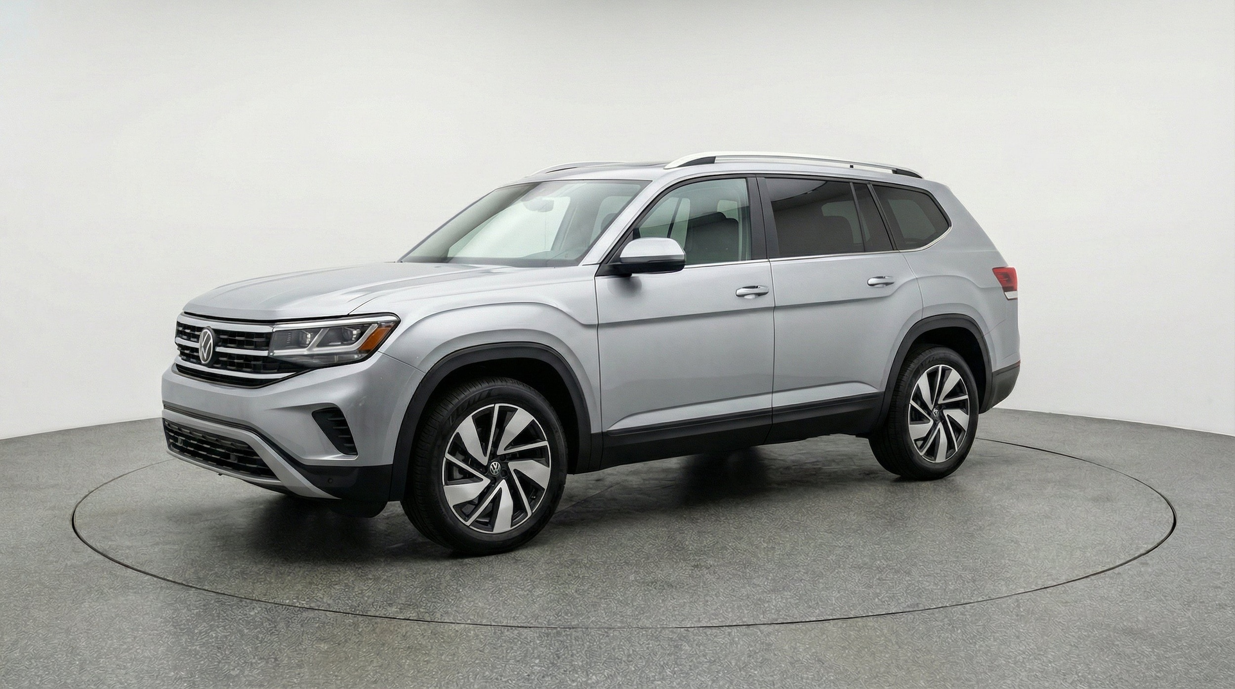 Thumbnail: 2026 Volkswagen Atlas - 3