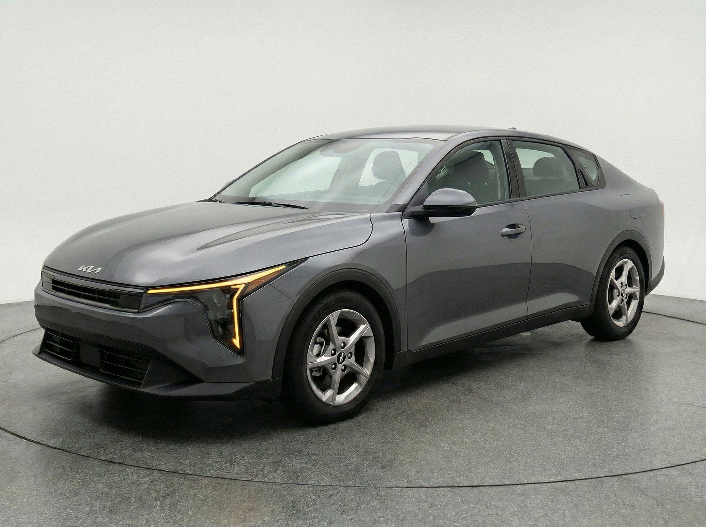 Thumbnail: 2025 Kia K4 - 3