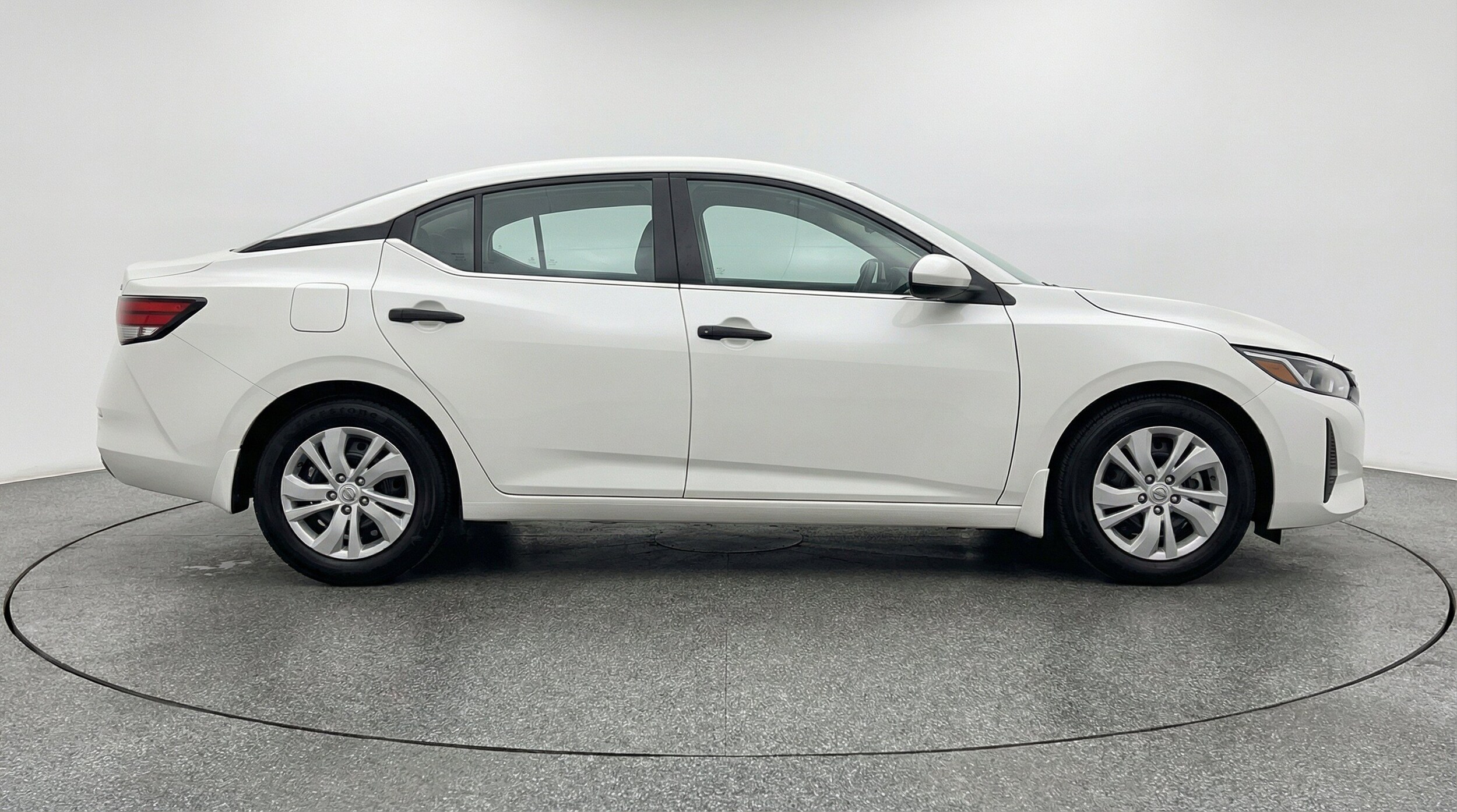 Thumbnail: 2025 Nissan Sentra - 11