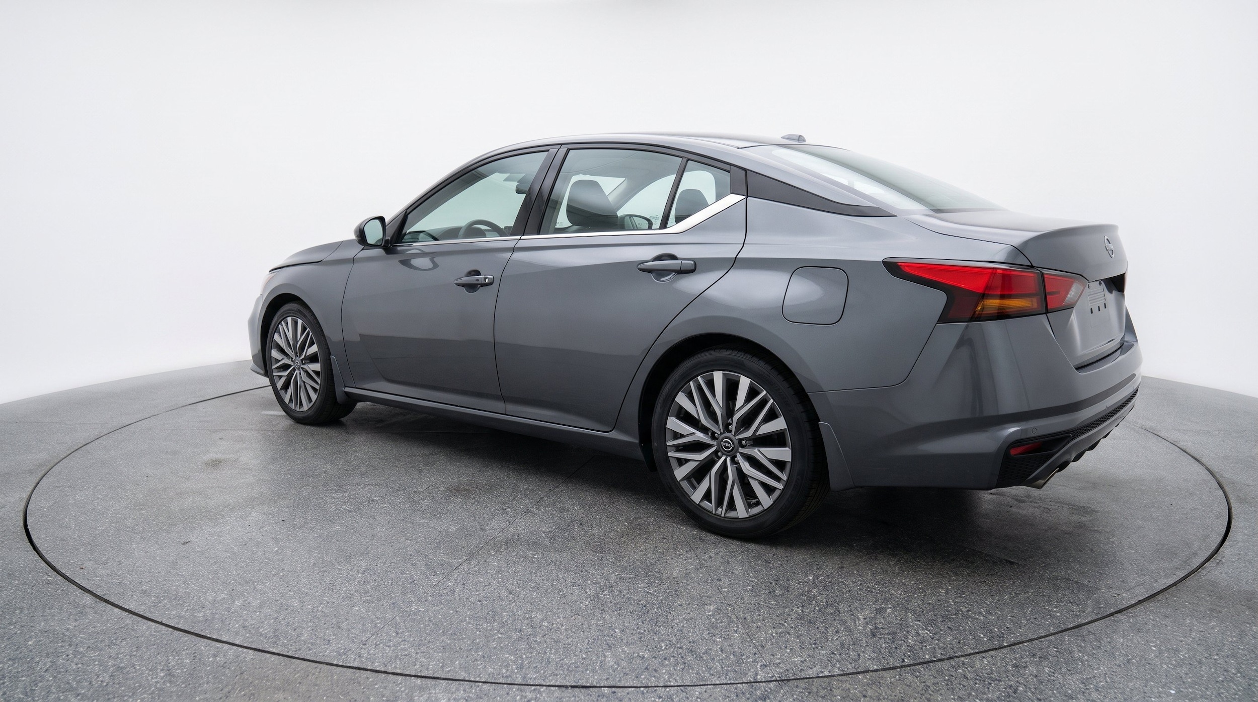 Thumbnail: 2025 Nissan Altima - 6