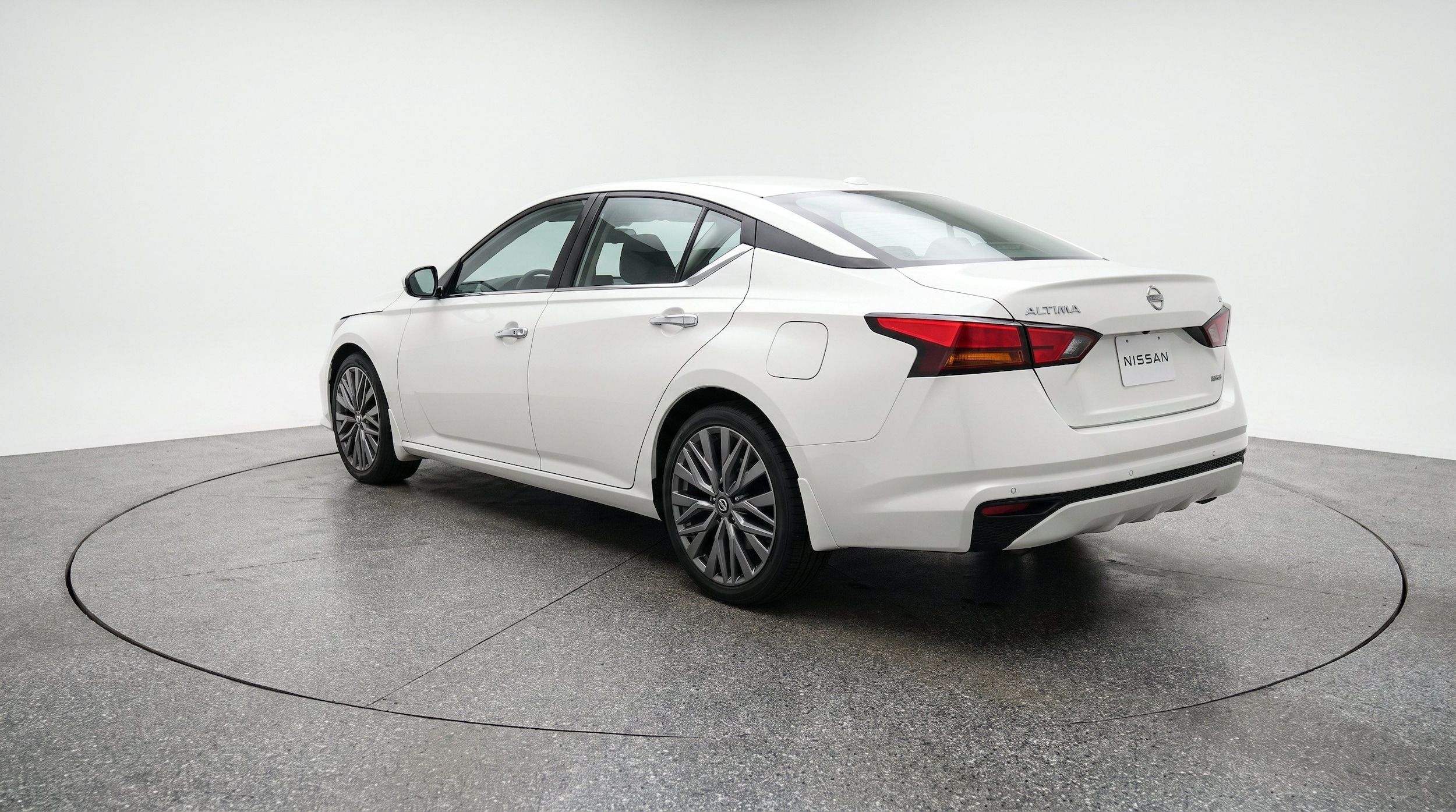 Thumbnail: 2025 Nissan Altima - 6