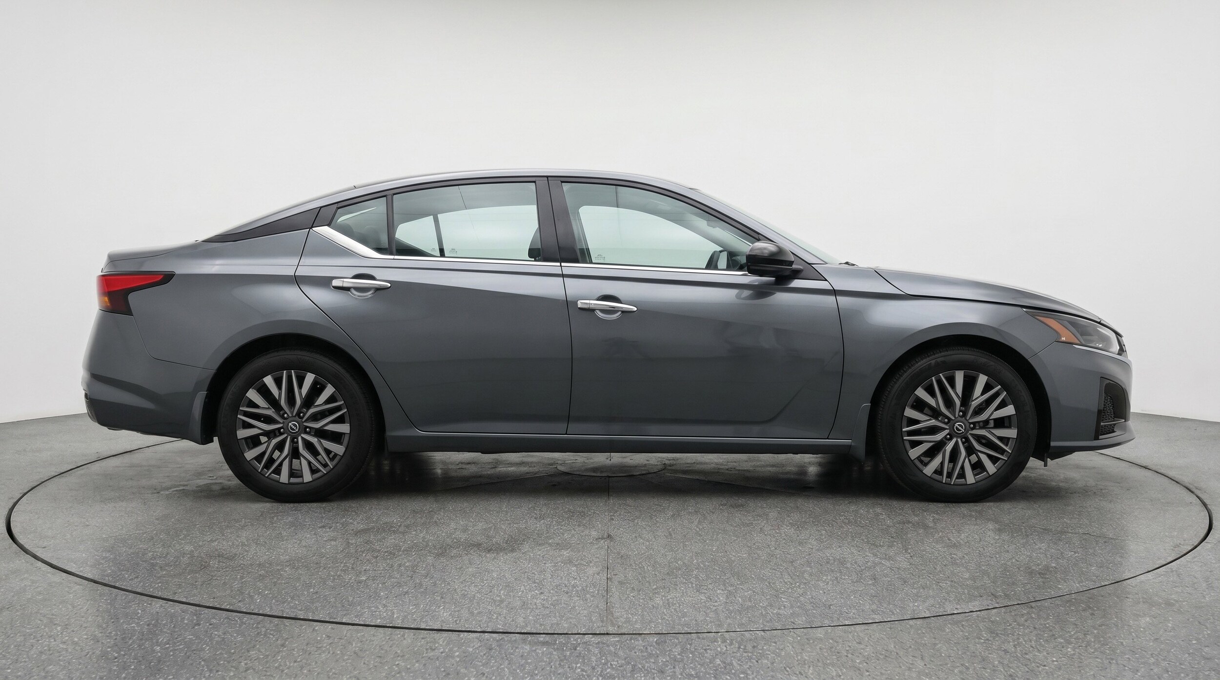 Thumbnail: 2025 Nissan Altima - 11