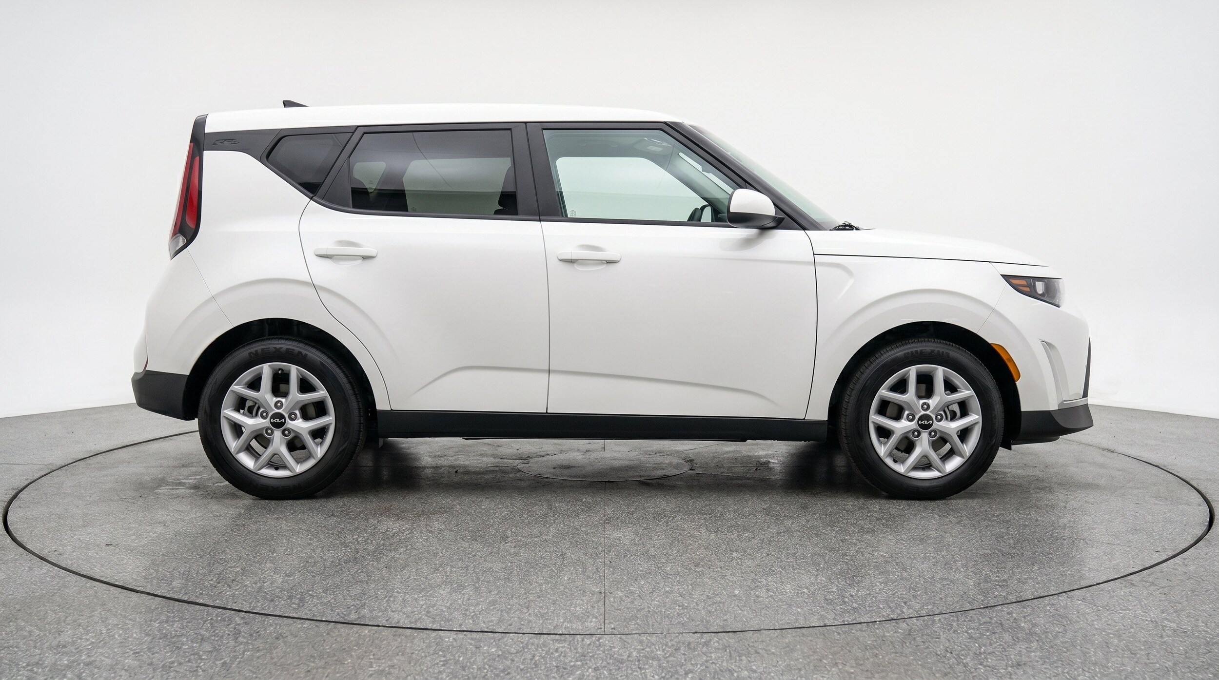 Thumbnail: 2025 Kia Soul - 10