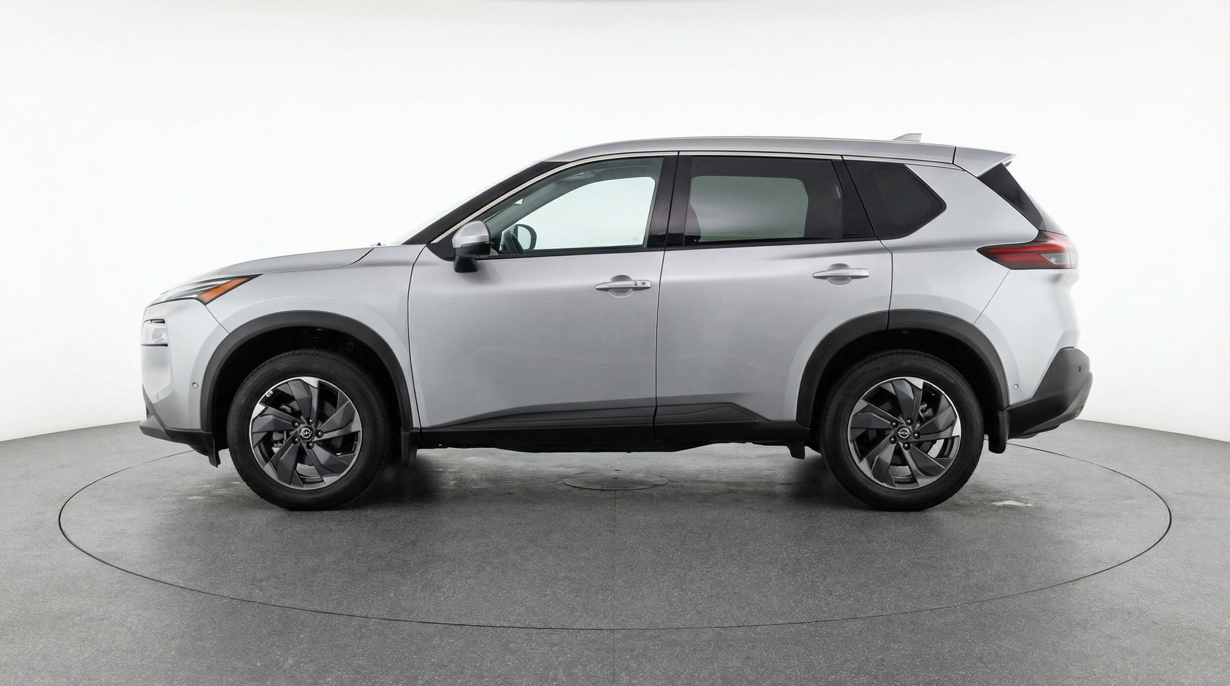 Thumbnail: 2025 Nissan Rogue - 5
