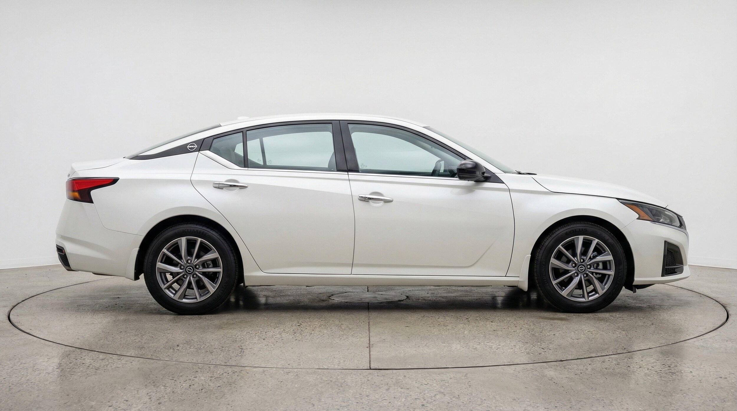 Thumbnail: 2025 Nissan Altima - 11