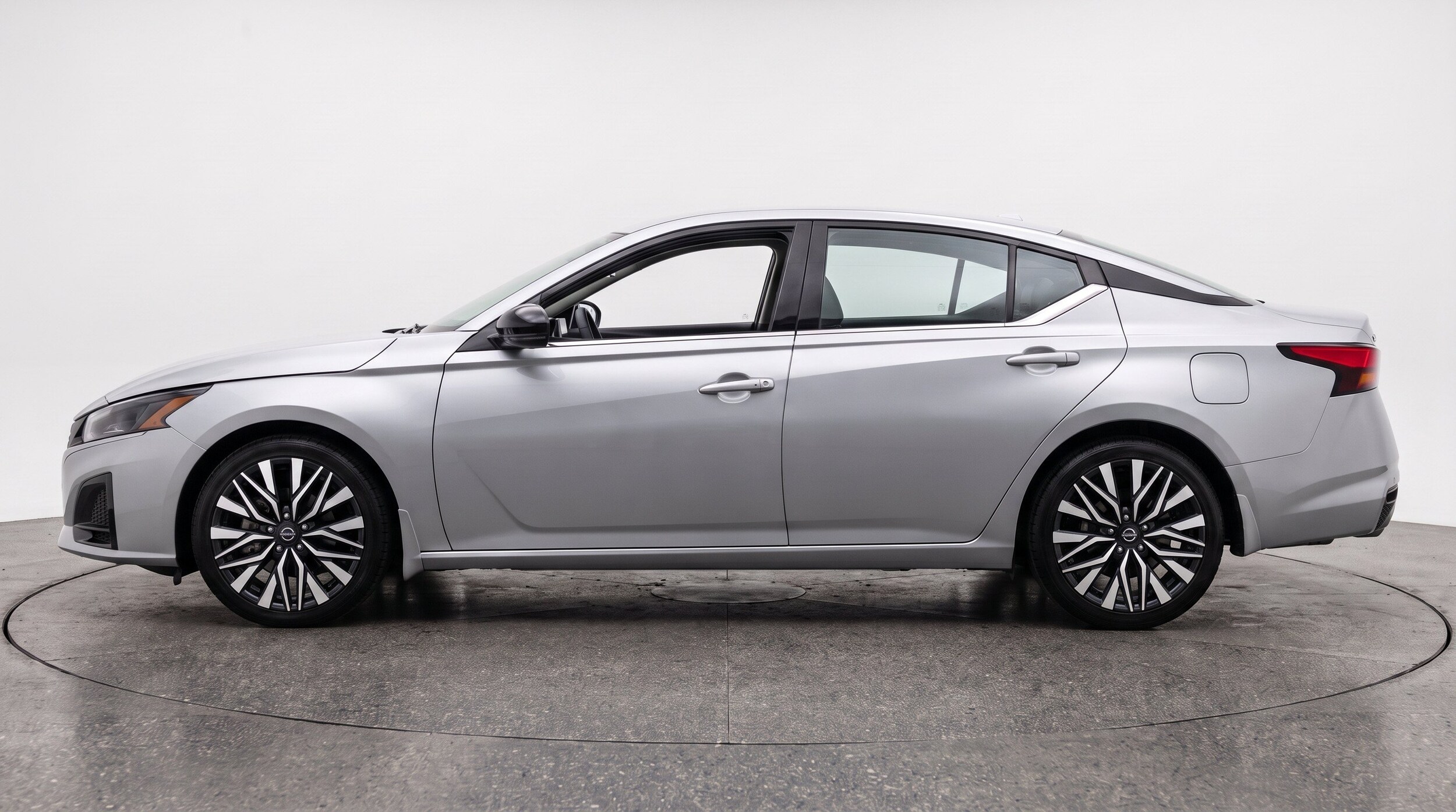 Thumbnail: 2026 Nissan Altima - 5