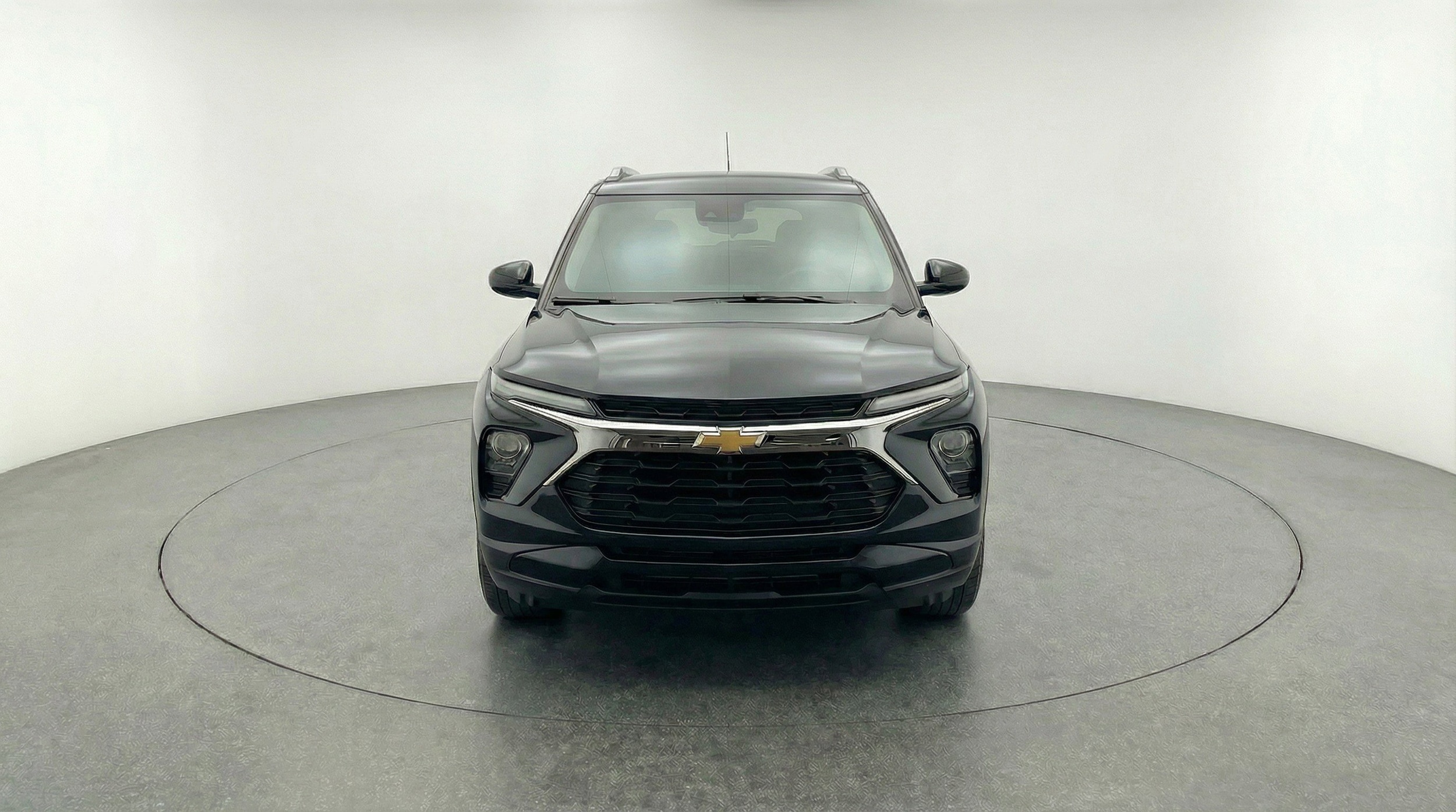 Thumbnail: 2025 Chevrolet TrailBlazer - 2