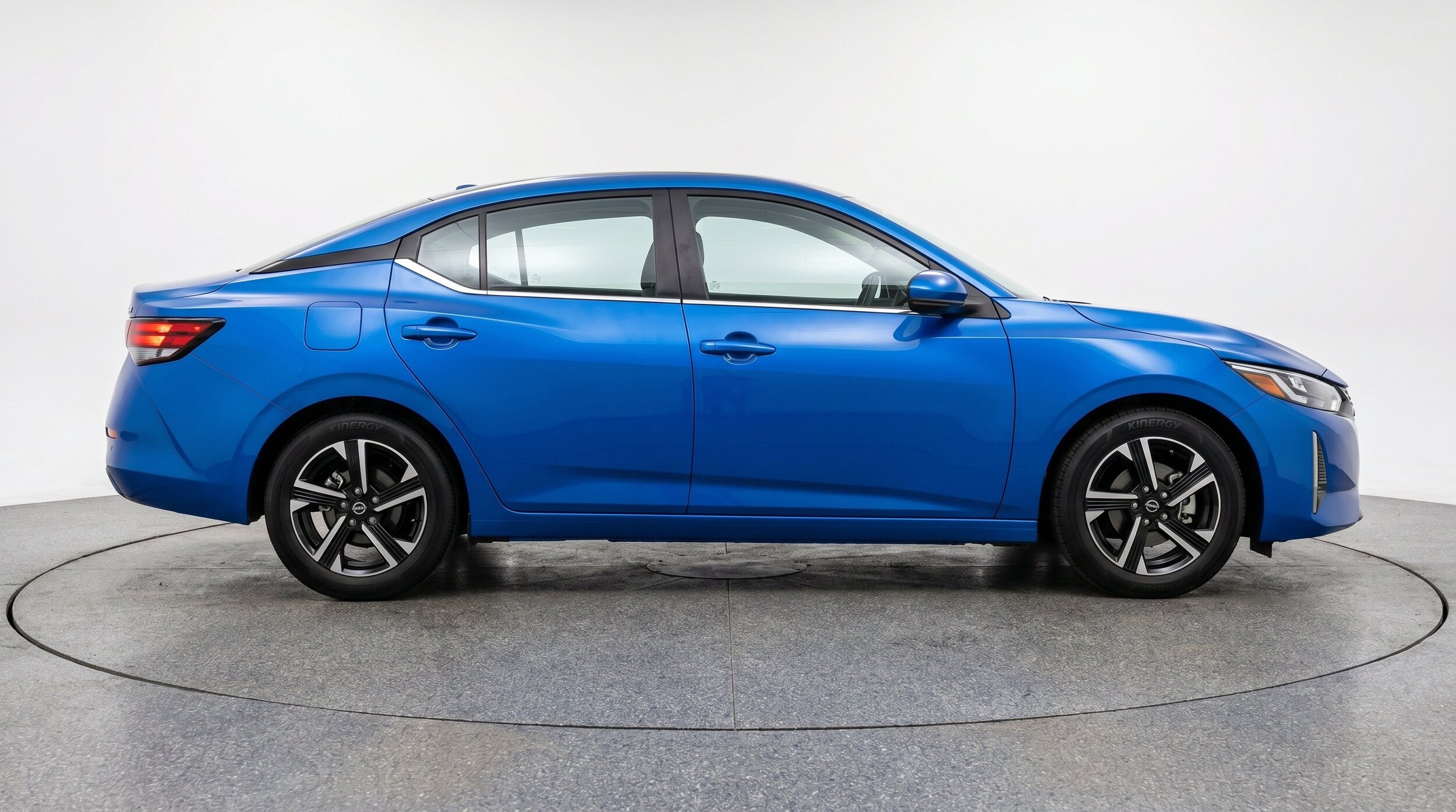 Thumbnail: 2025 Nissan Sentra - 10