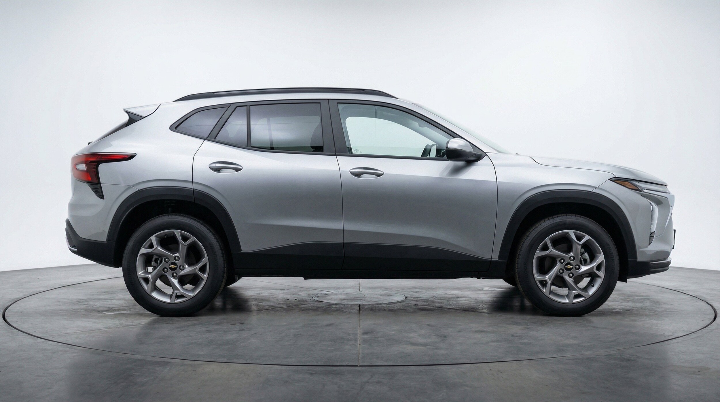 Thumbnail: 2025 Chevrolet Trax - 11