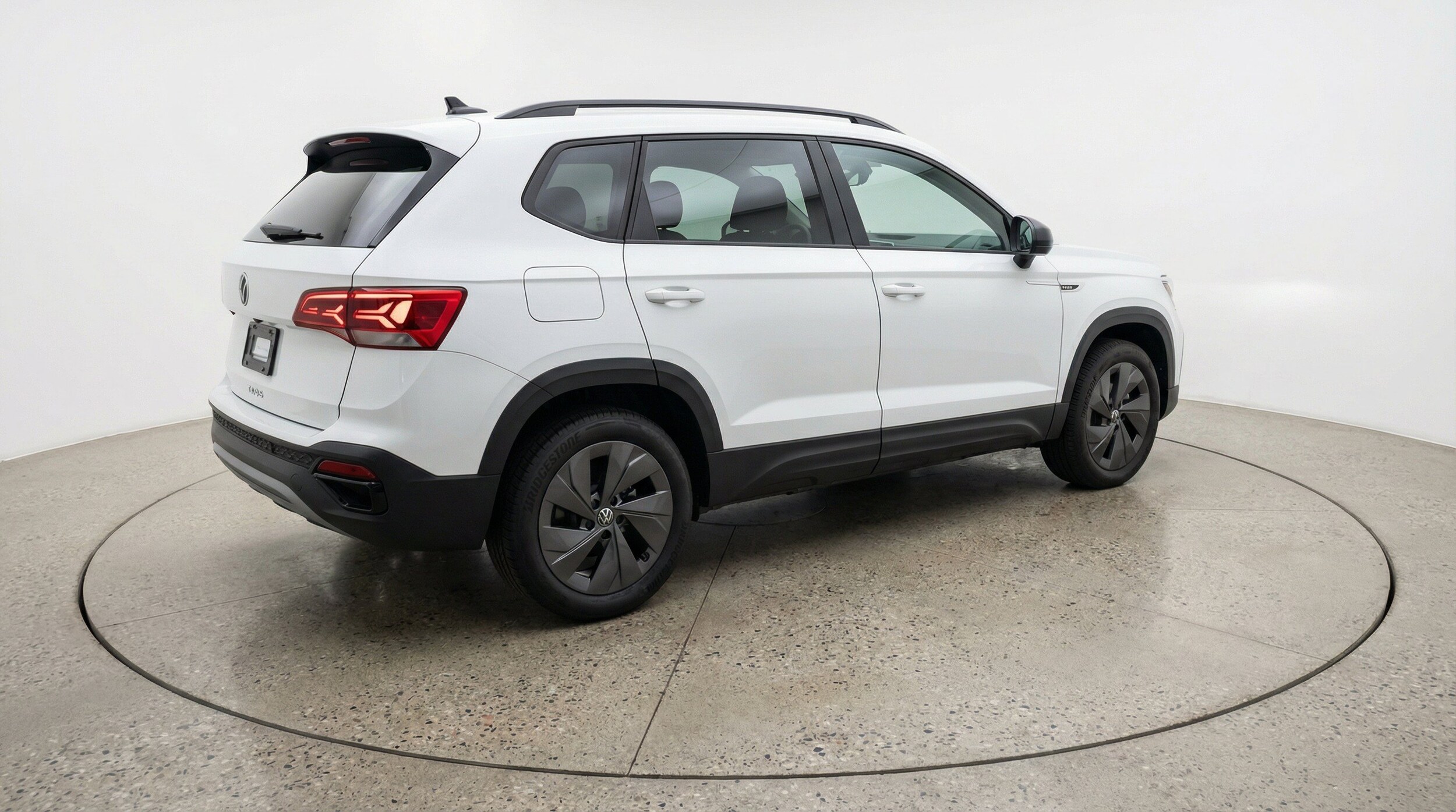 Thumbnail: 2026 Volkswagen Taos - 9
