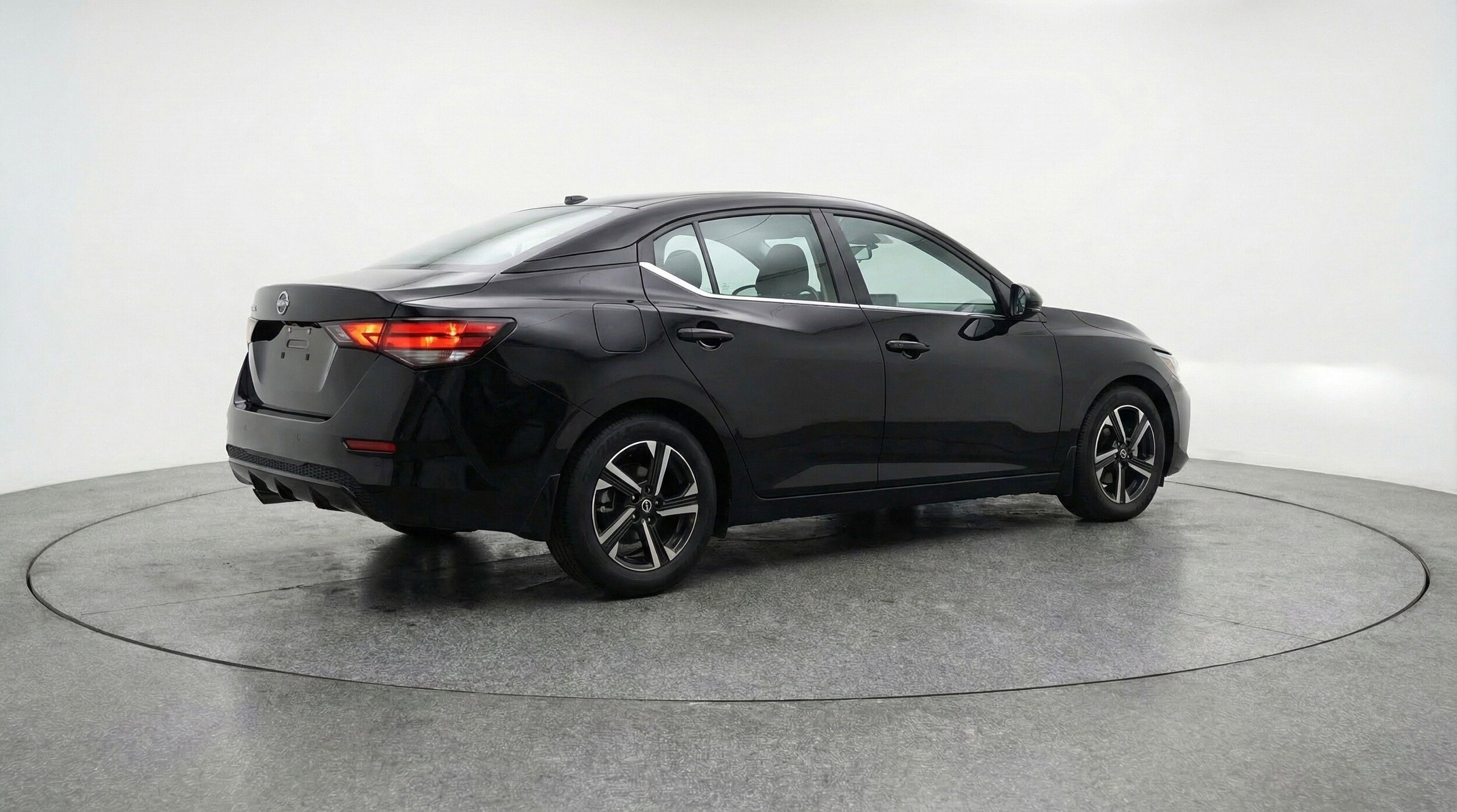 Thumbnail: 2025 Nissan Sentra - 9
