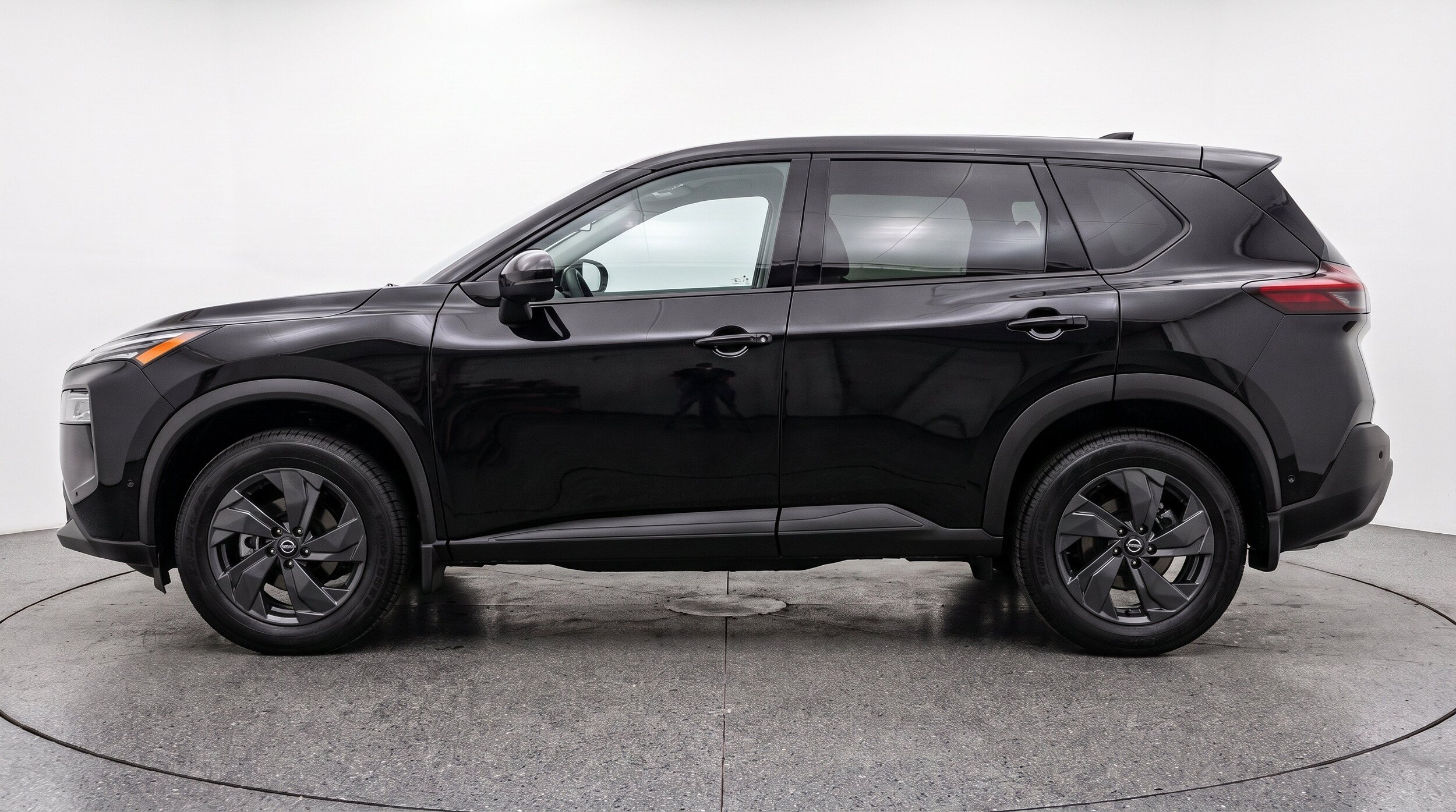 Thumbnail: 2025 Nissan Rogue - 5