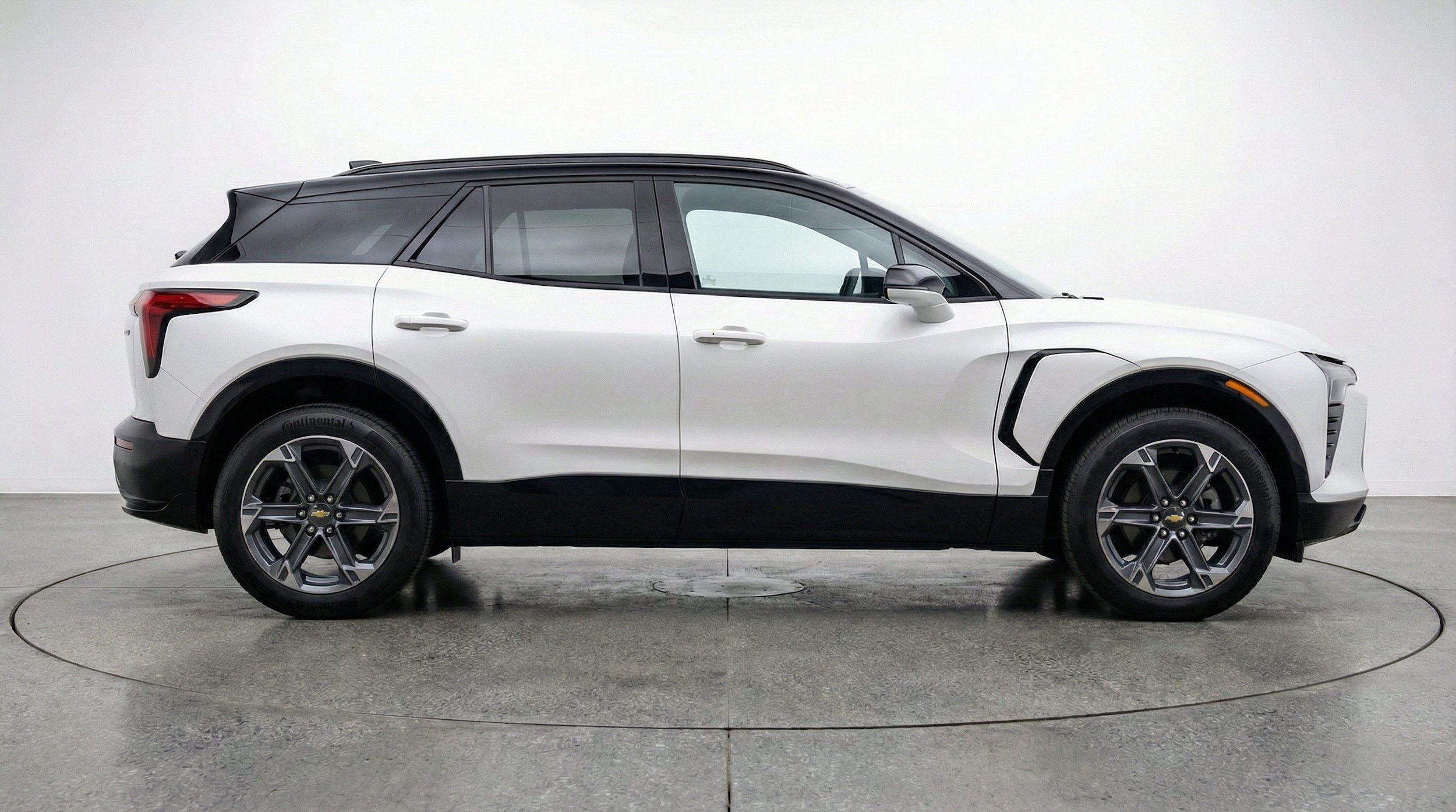 Thumbnail: 2025 Chevrolet Blazer - 10