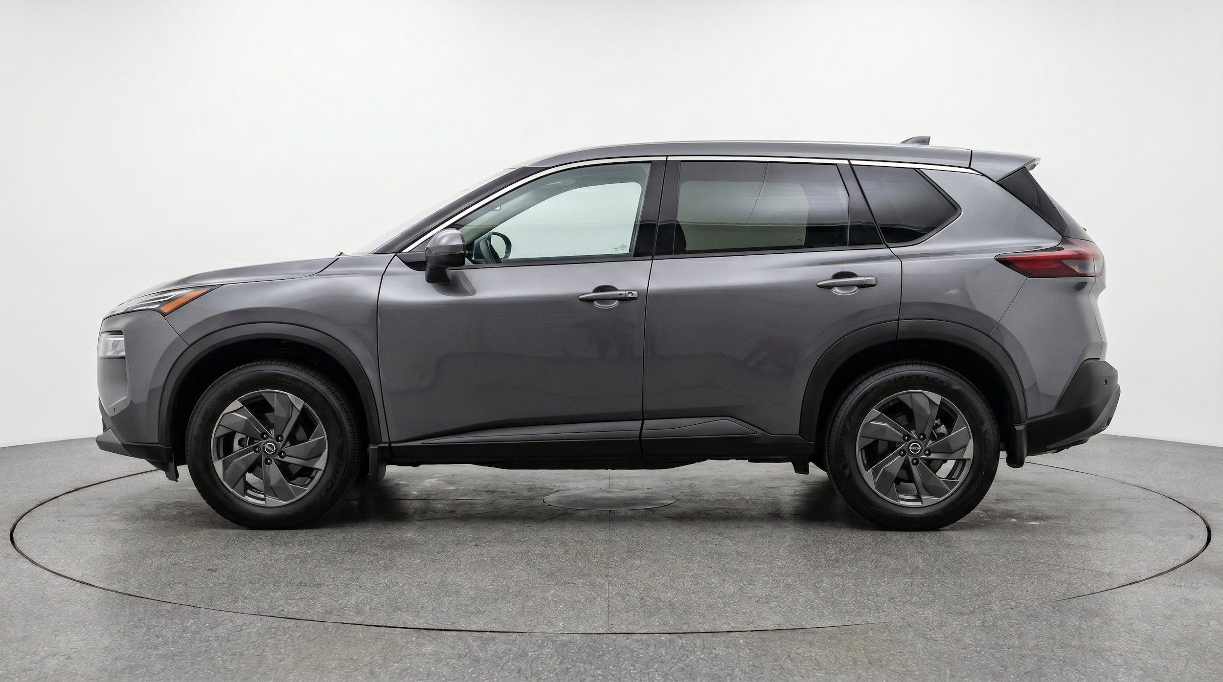 Thumbnail: 2025 Nissan Rogue - 5