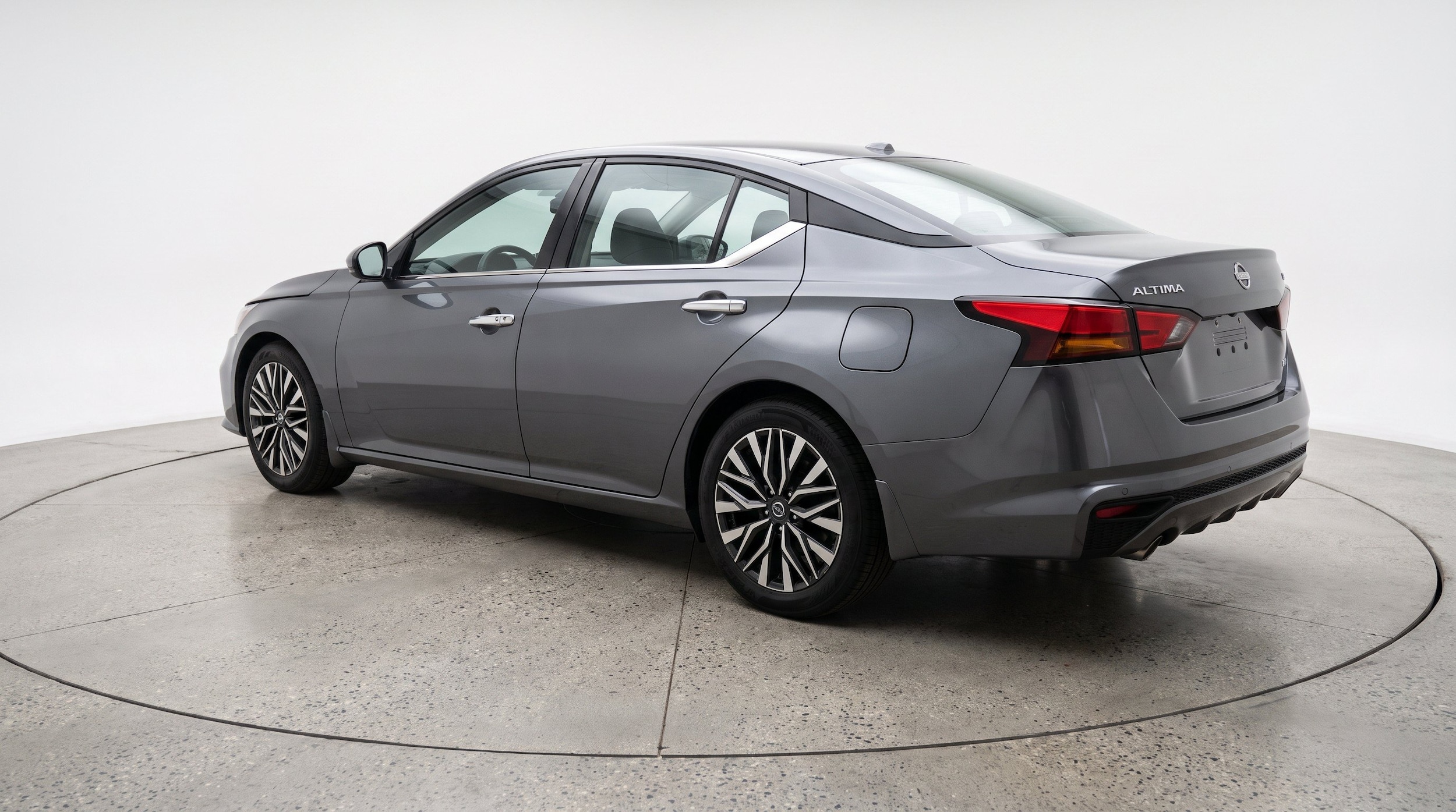Thumbnail: 2025 Nissan Altima - 6