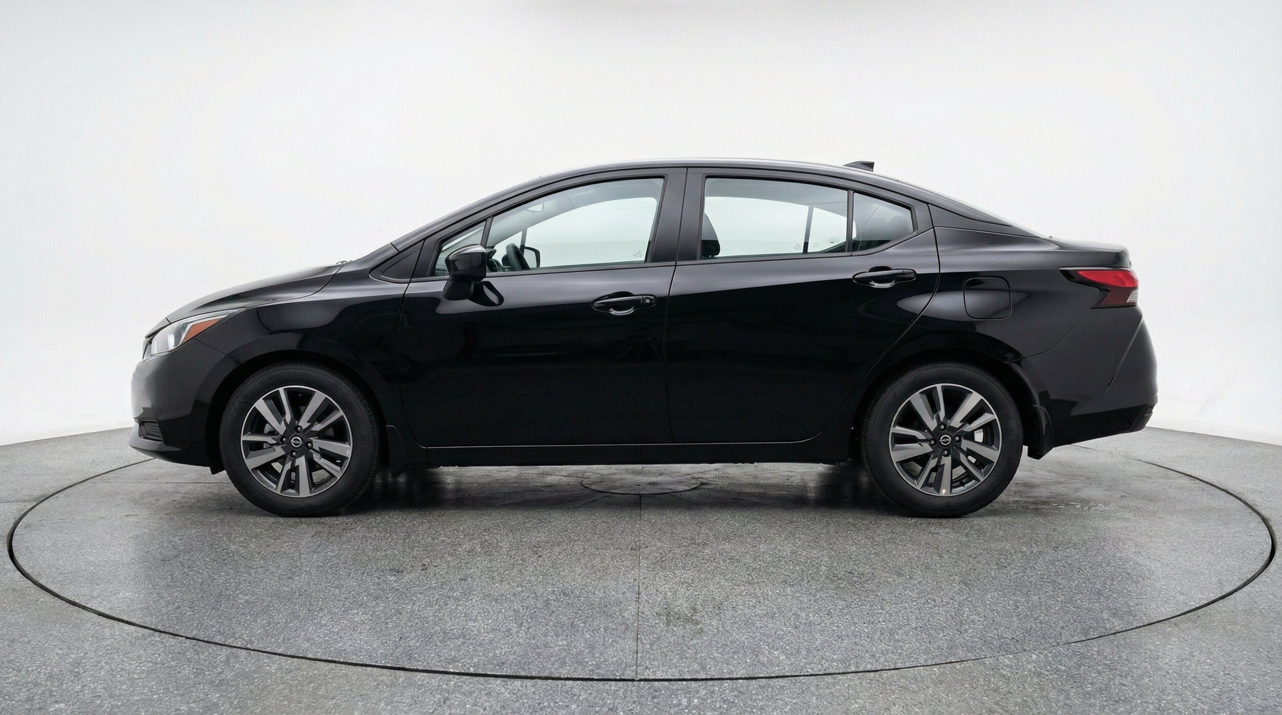 Thumbnail: 2025 Nissan Versa - 5