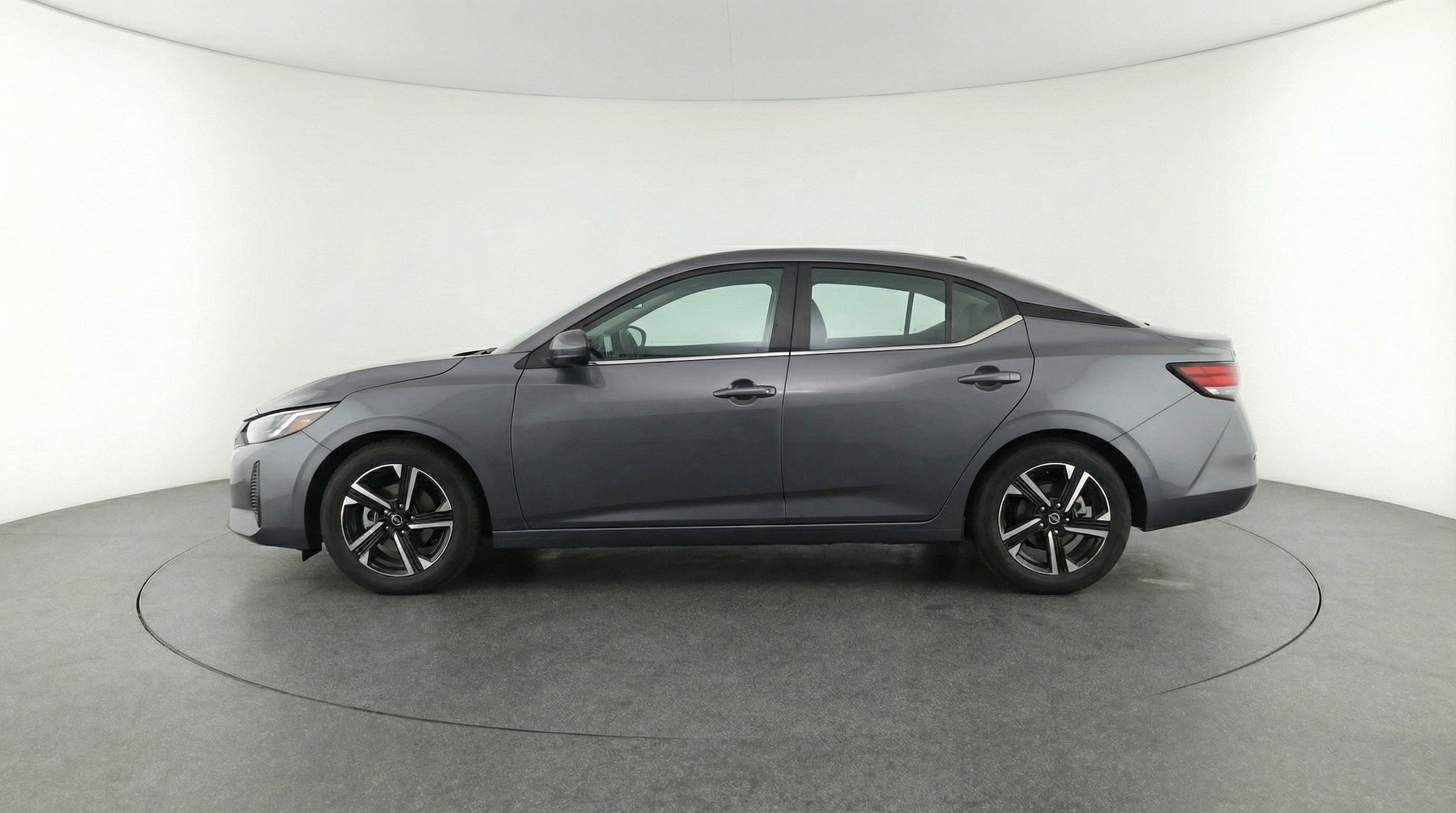 Thumbnail: 2025 Nissan Sentra - 5