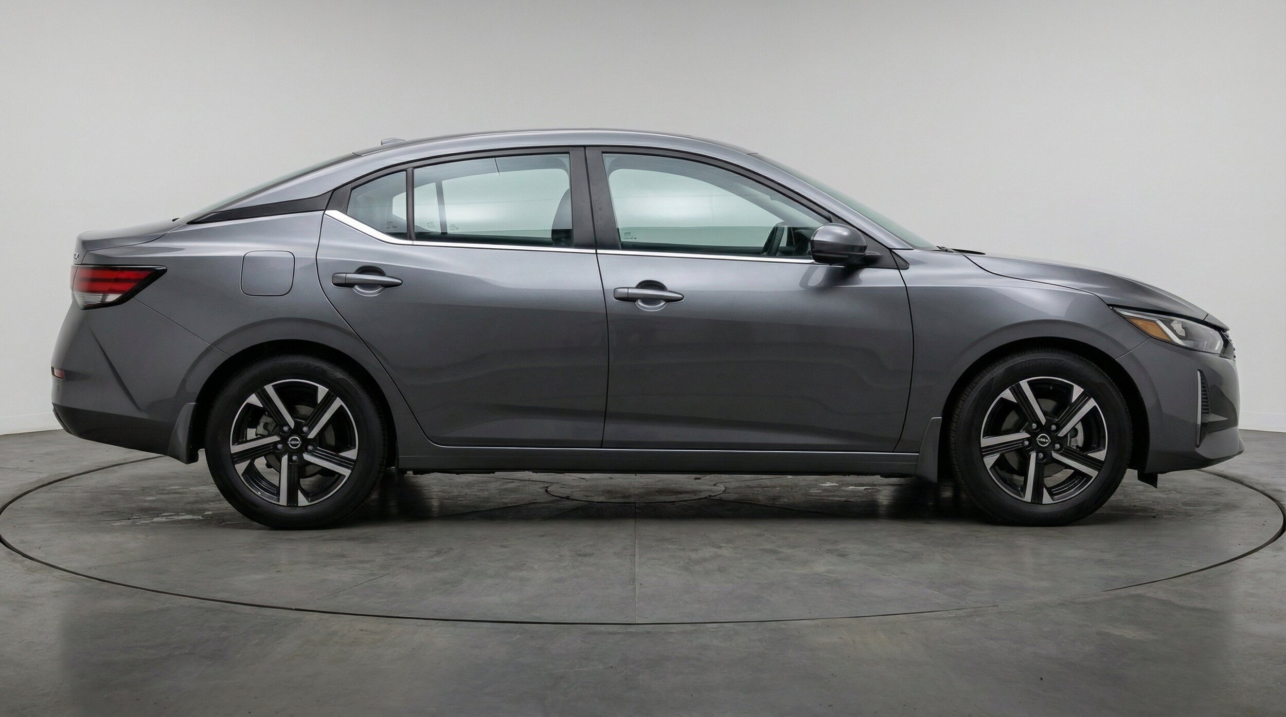 Thumbnail: 2025 Nissan Sentra - 11