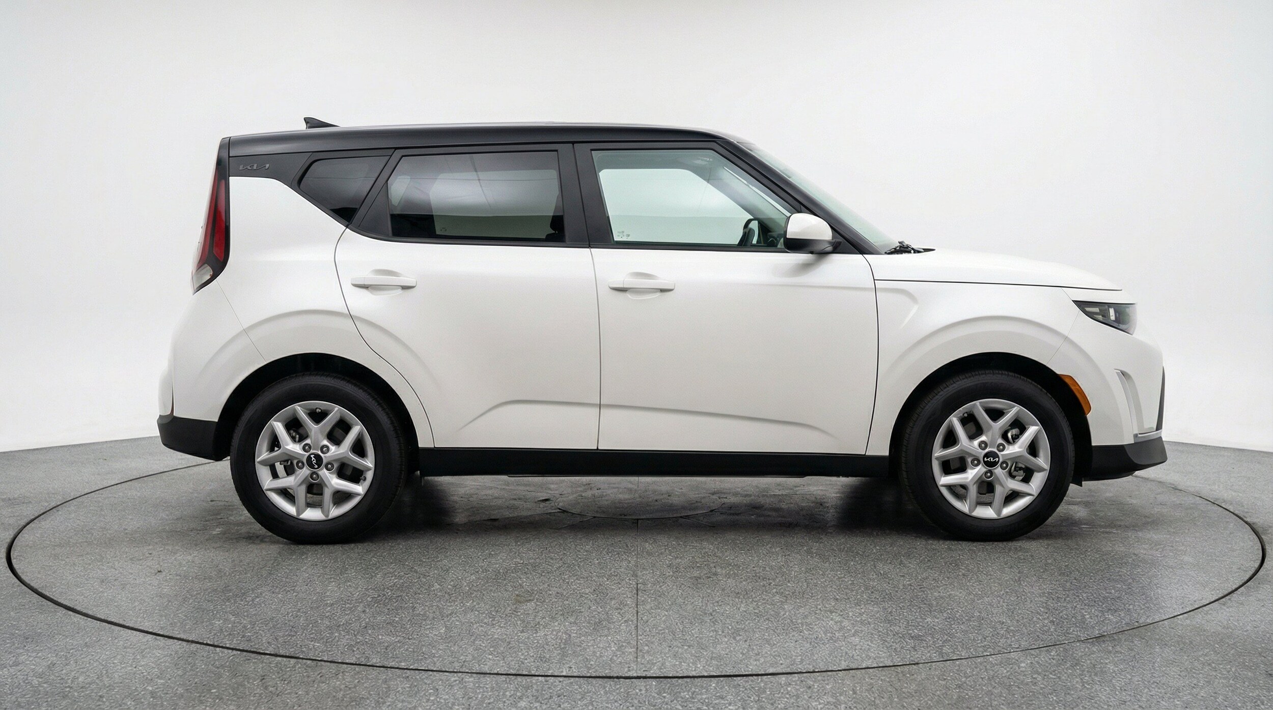 Thumbnail: 2025 Kia Soul - 11