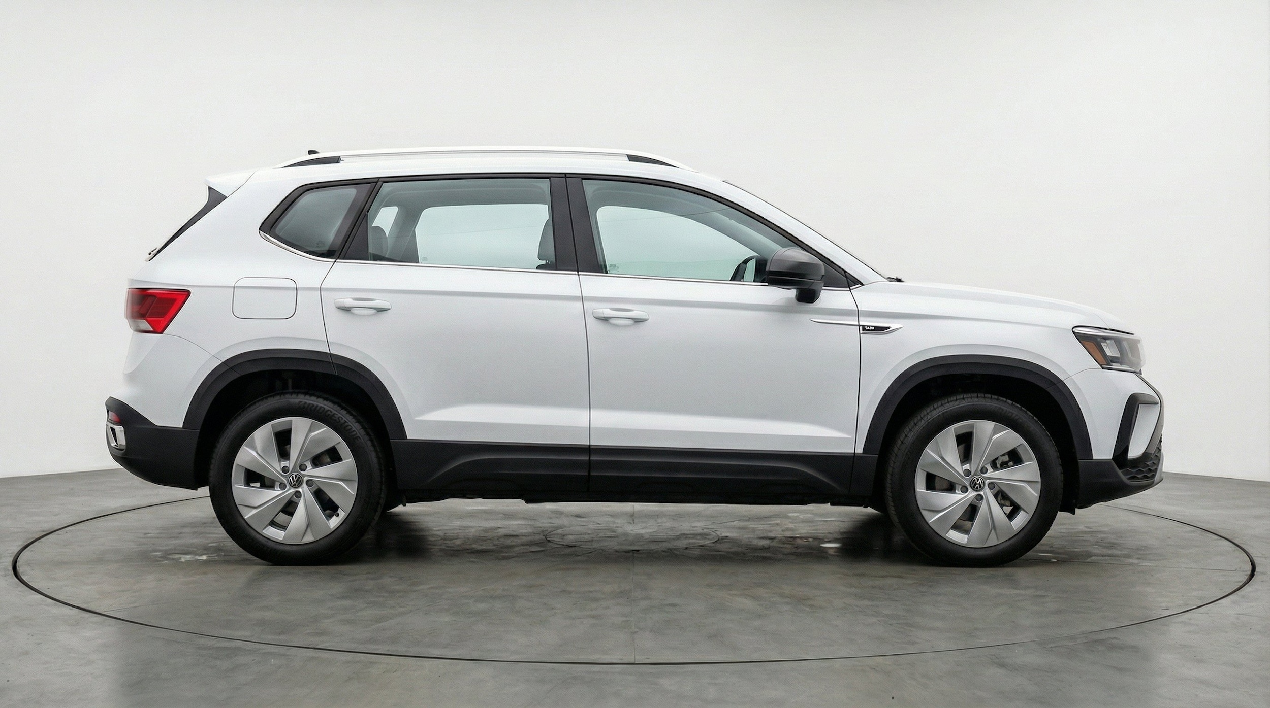 Thumbnail: 2026 Volkswagen Taos - 11