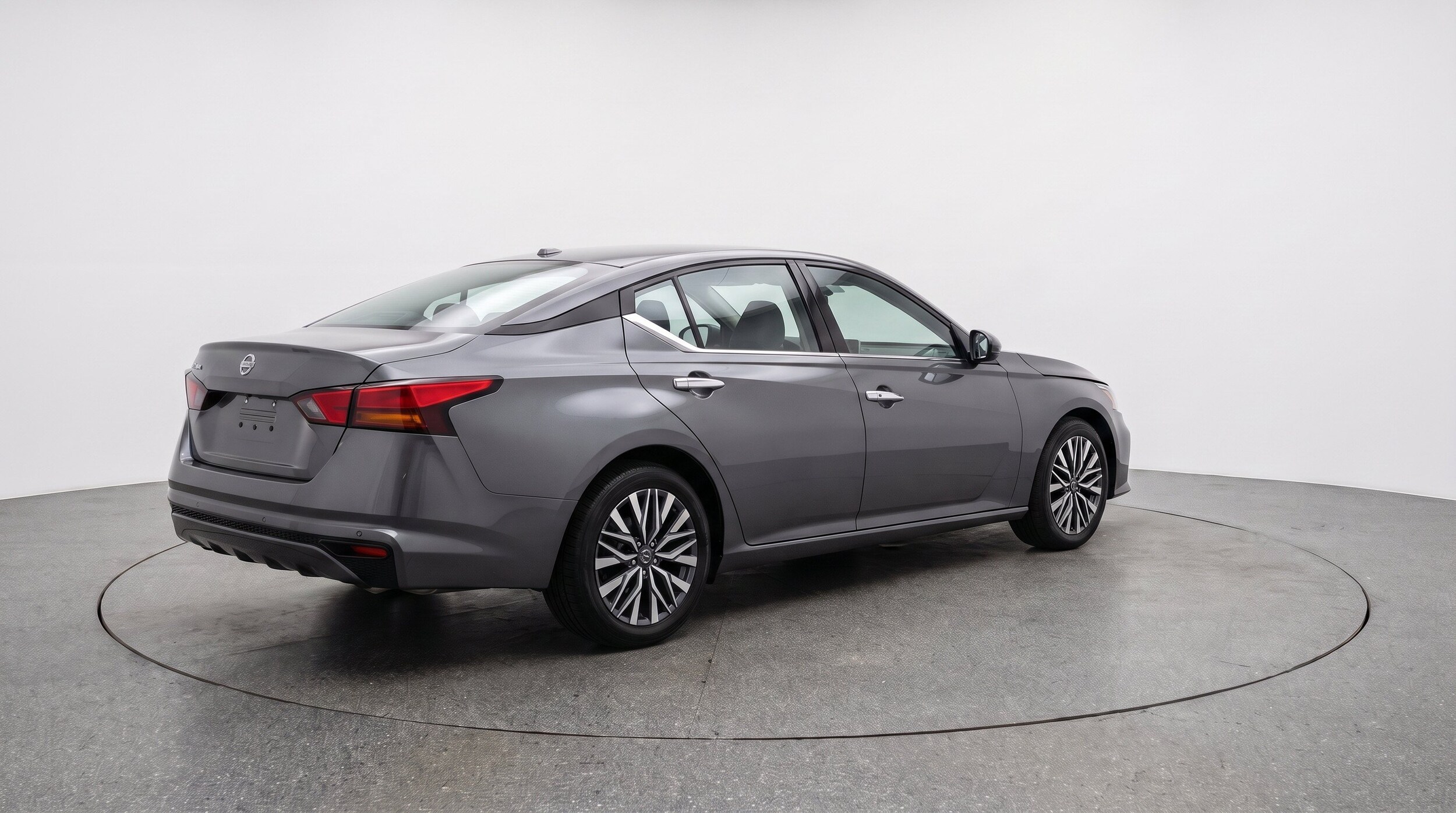 Thumbnail: 2025 Nissan Altima - 9