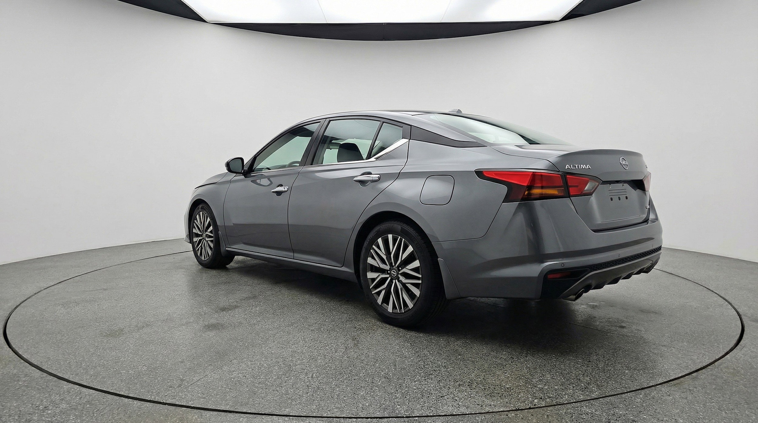 Thumbnail: 2025 Nissan Altima - 6