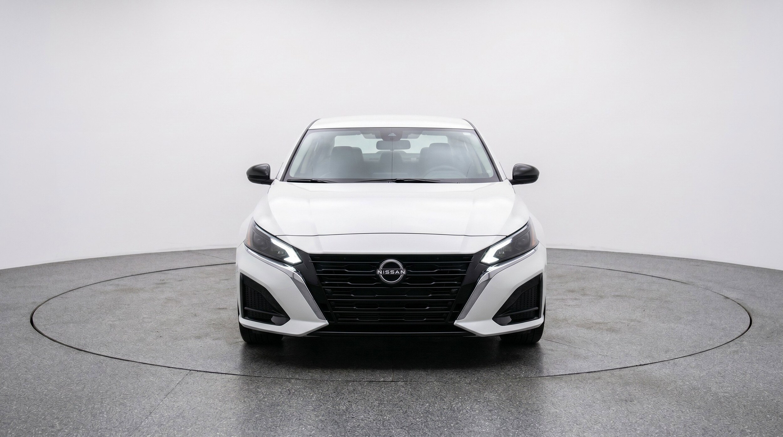 Thumbnail: 2025 Nissan Altima - 2
