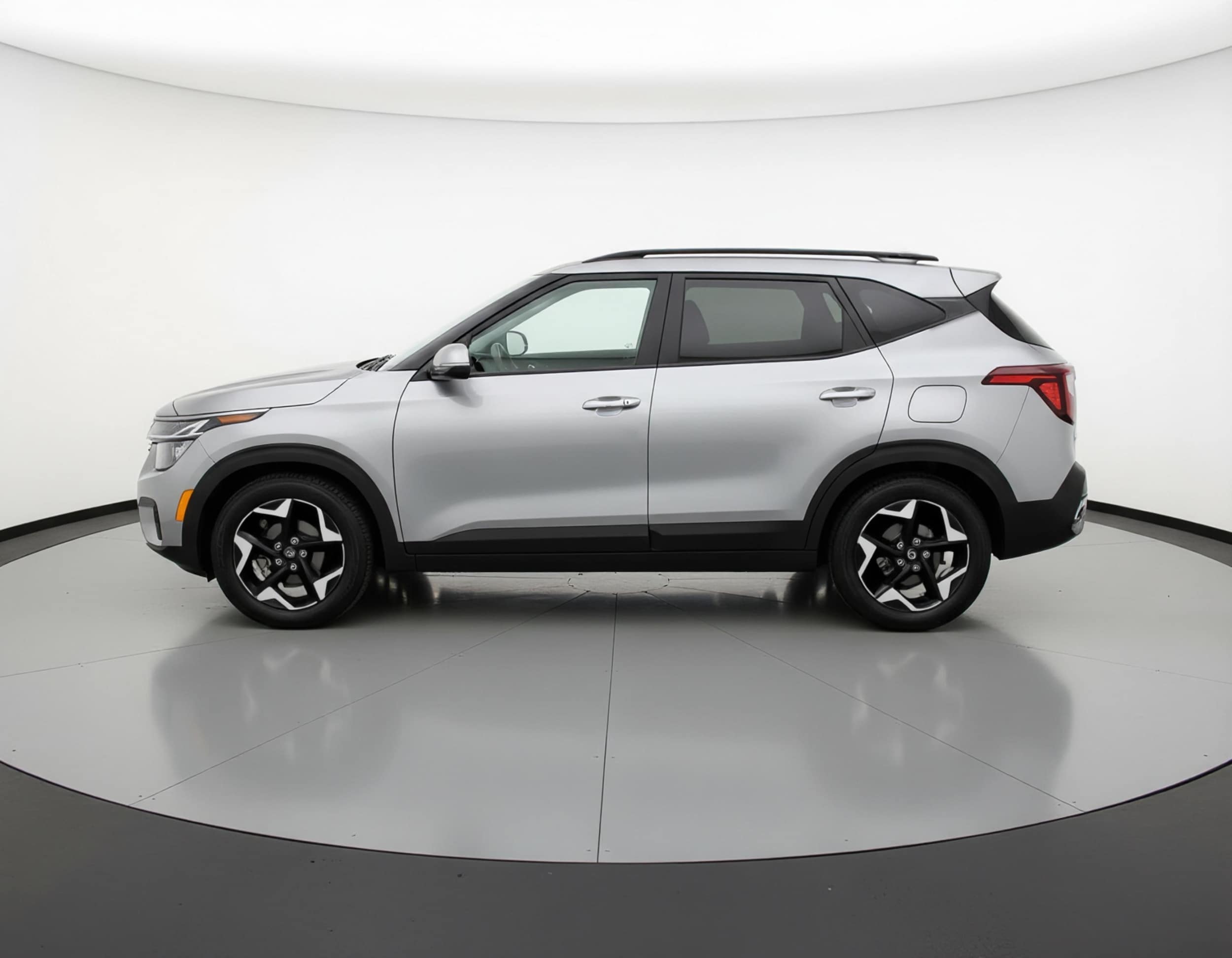 Thumbnail: 2025 Kia Seltos - 4