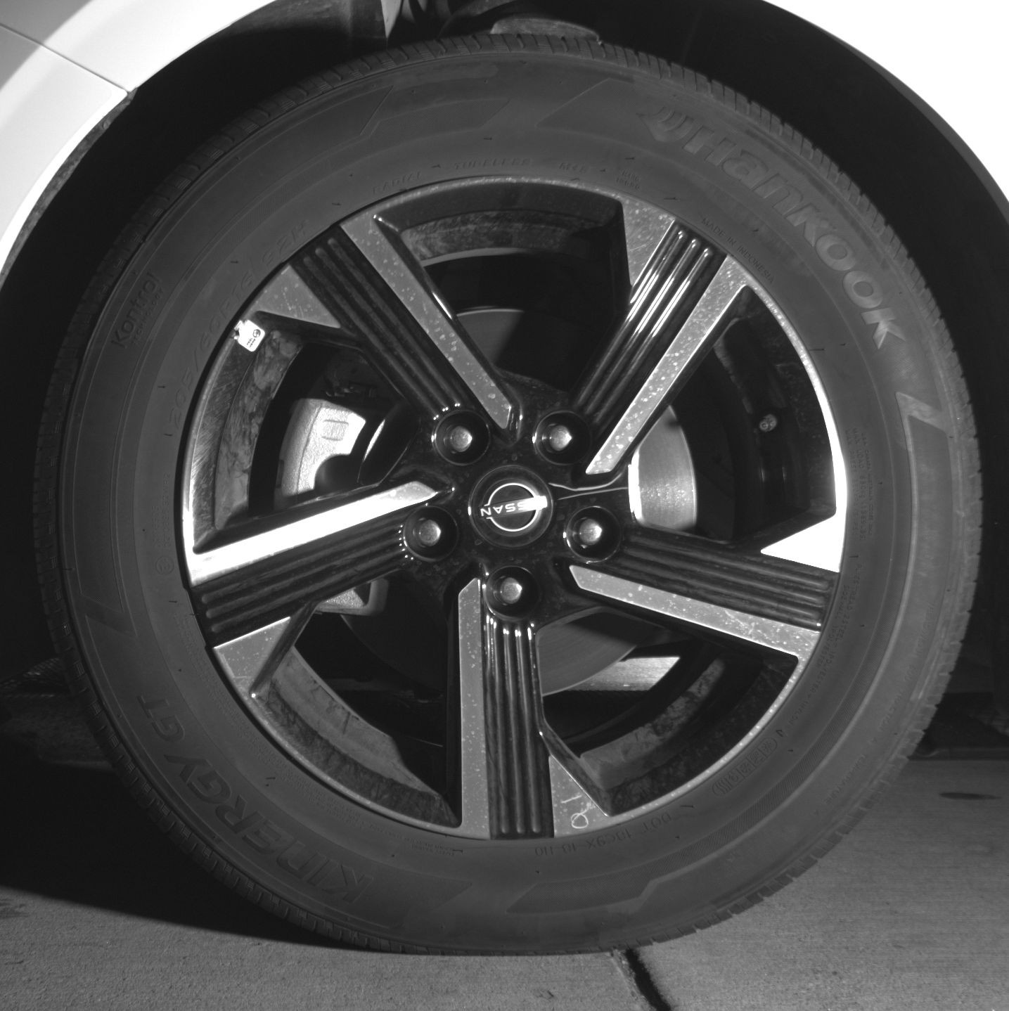 Thumbnail: 2025 Nissan Sentra - 9