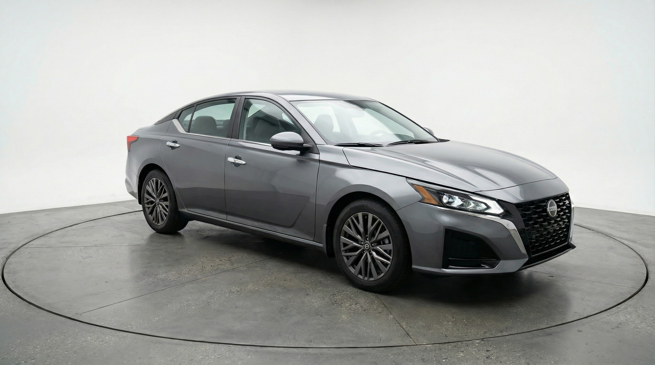 Thumbnail: 2025 Nissan Altima - 1