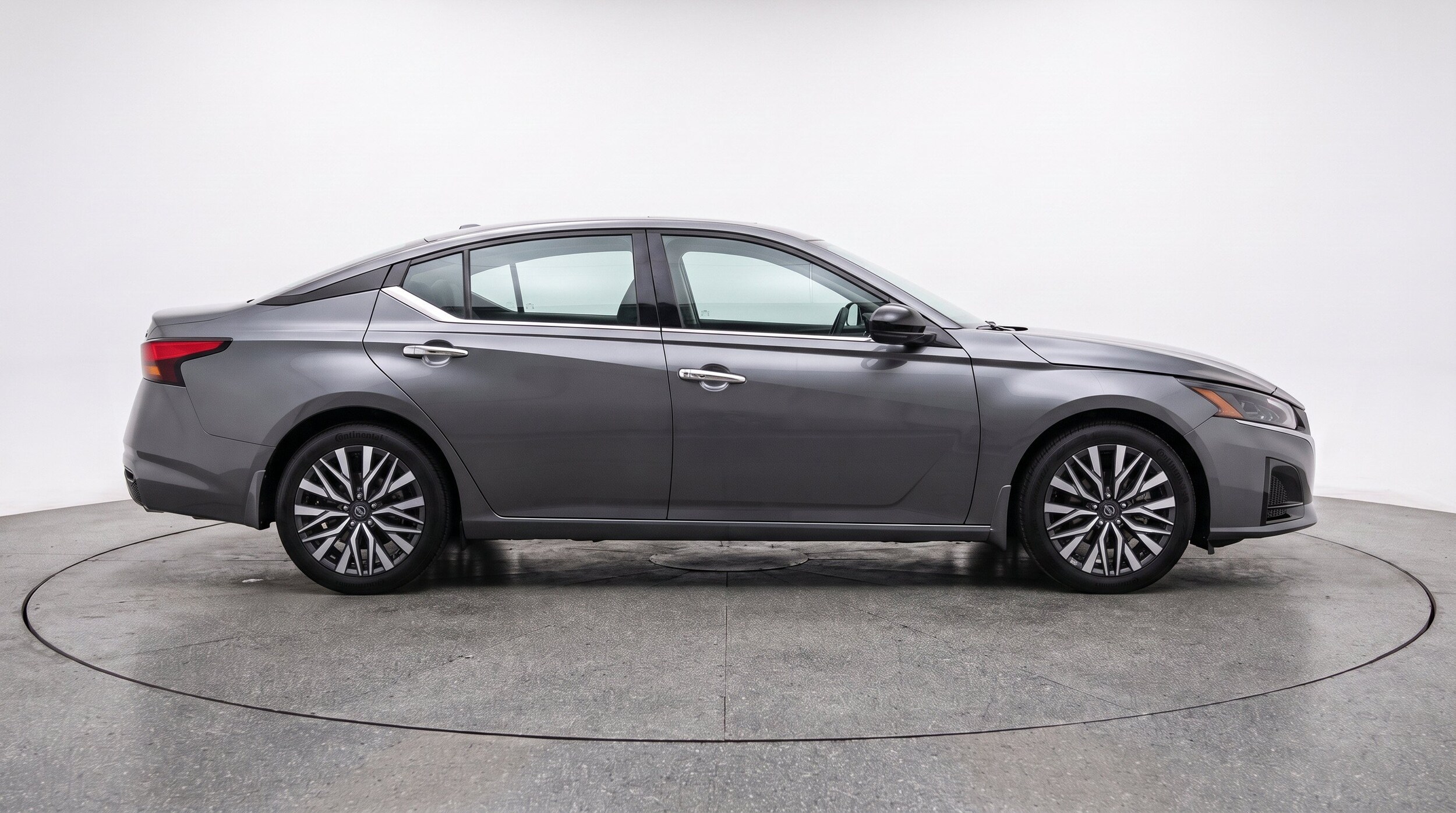 Thumbnail: 2025 Nissan Altima - 11