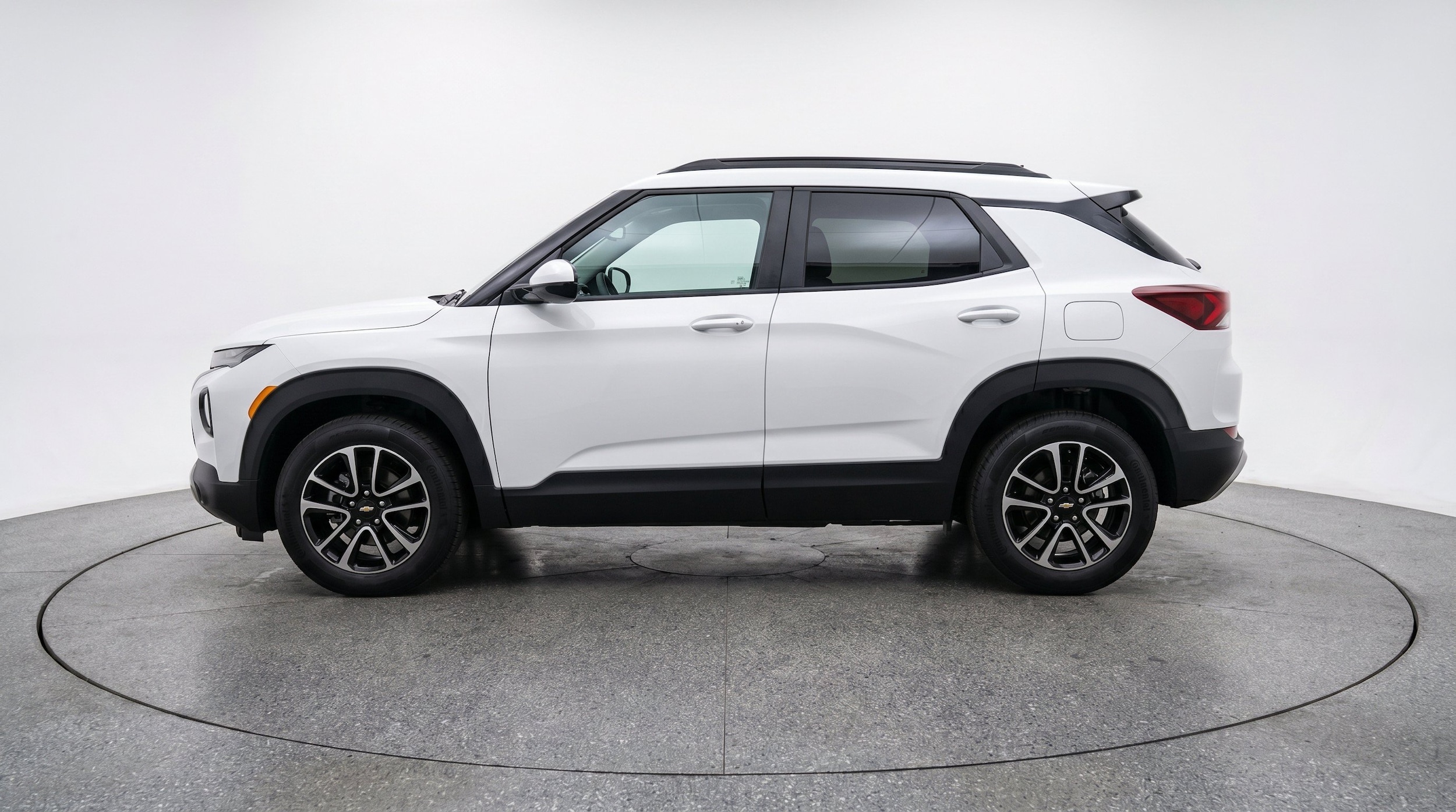 Thumbnail: 2025 Chevrolet TrailBlazer - 5