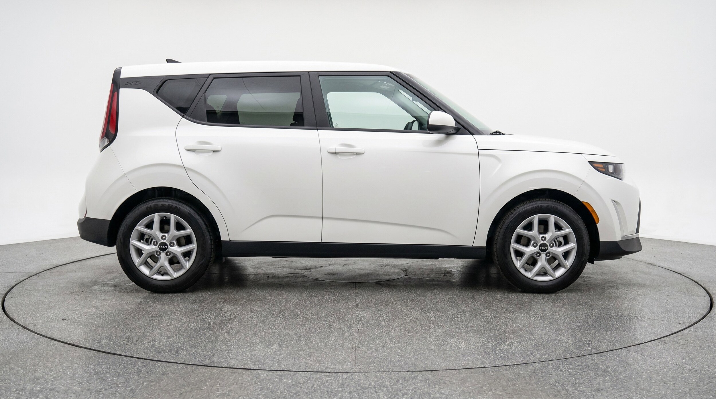 Thumbnail: 2025 Kia Soul - 11