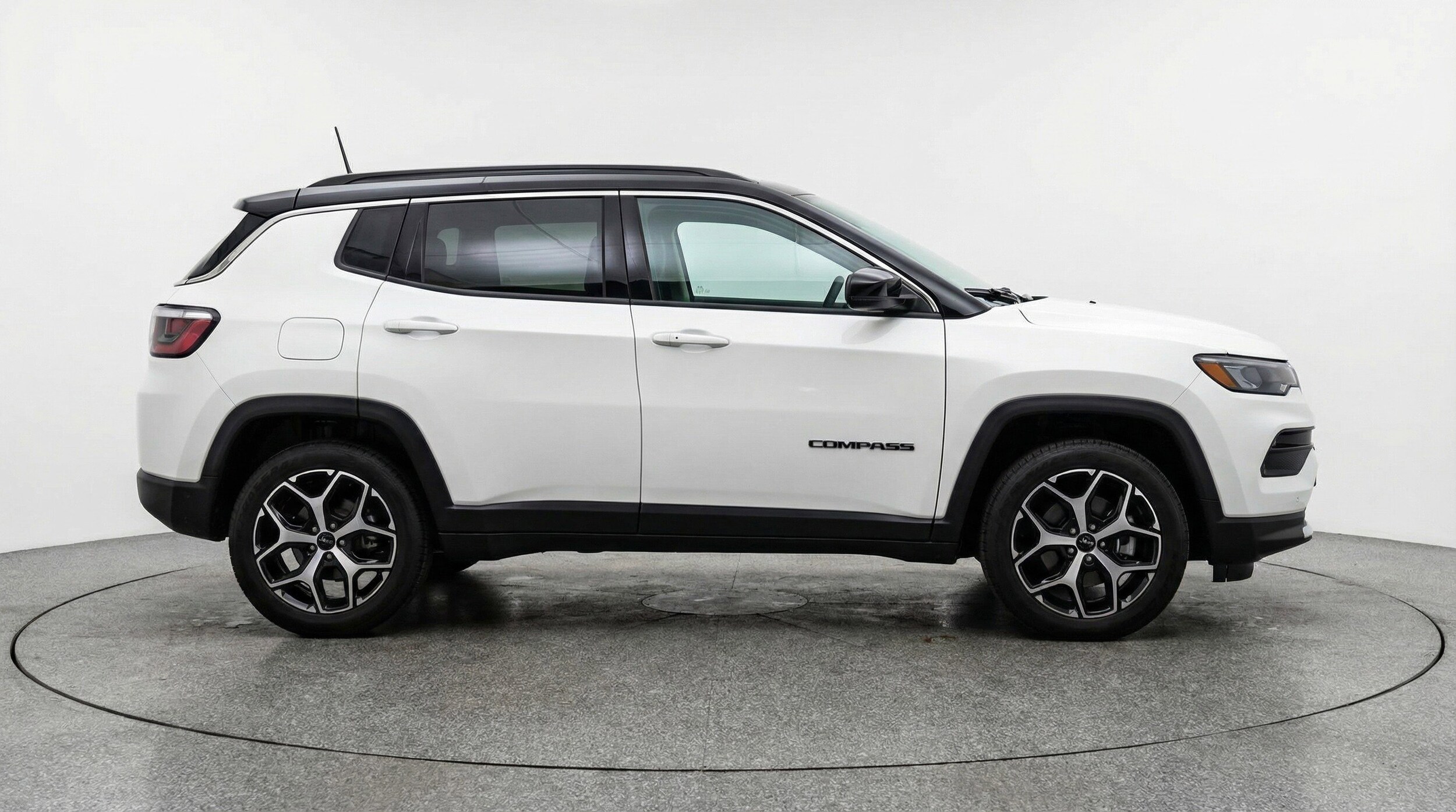 Thumbnail: 2025 Jeep Compass - 11