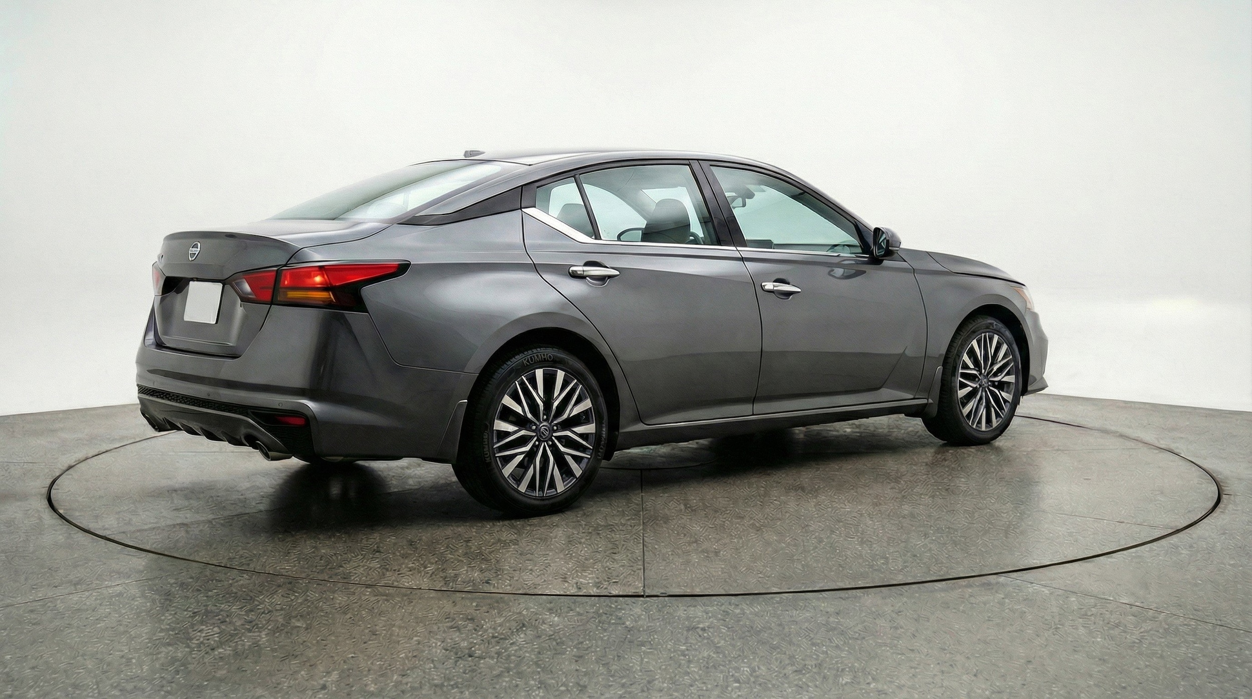 Thumbnail: 2025 Nissan Altima - 6