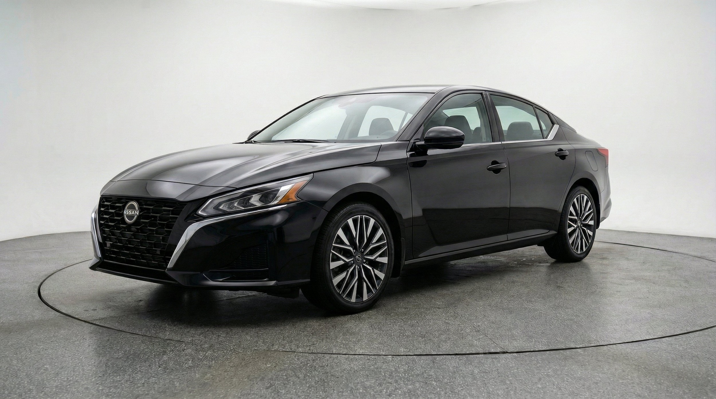 Thumbnail: 2026 Nissan Altima - 3